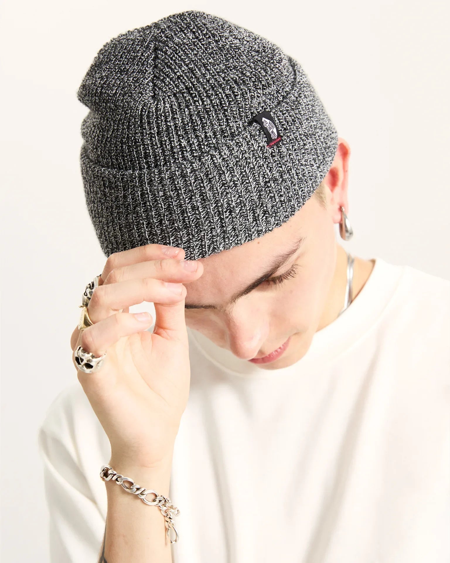 VANS Original Shallow Cuff Beanie BLACK/ASPHALT Beanie VN000HSQKOU1 - 4