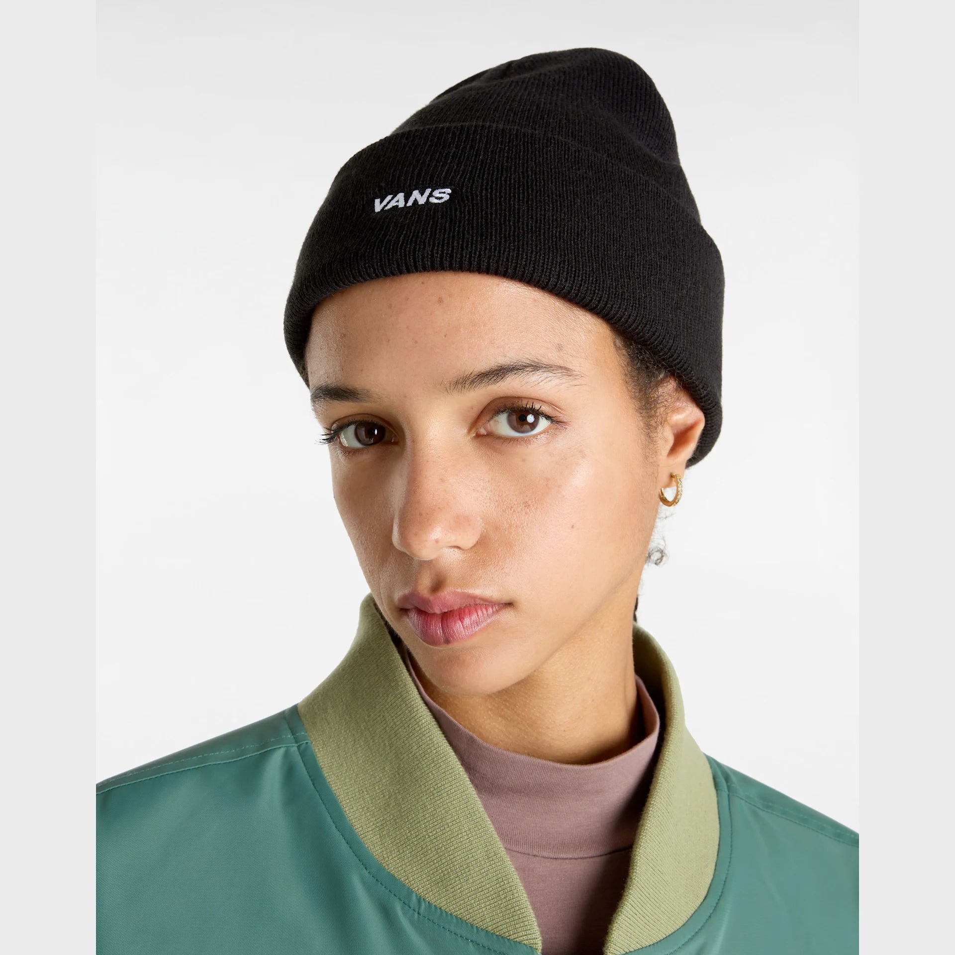 vans-bagley-tall-cuff-beanie-black-vn000hstblk1-3