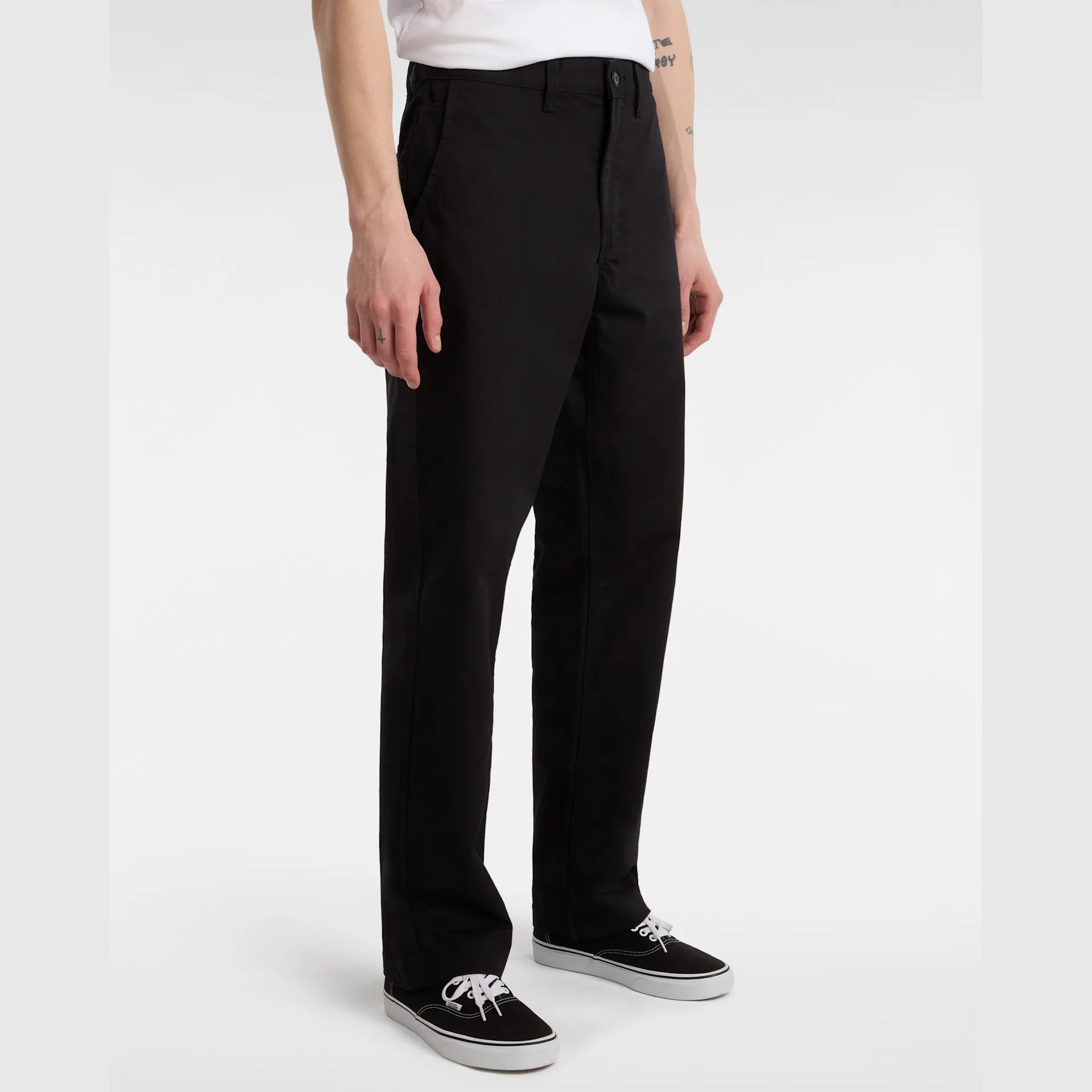 vans-authentic-chino-relaxed-pant-black-vn000hzbblk1-3