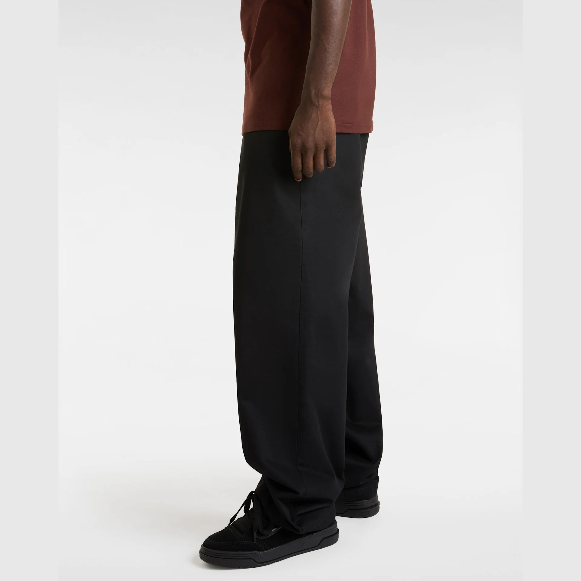 vans-authentic-chino-baggy-pant-black-vn000hzdblk1-5