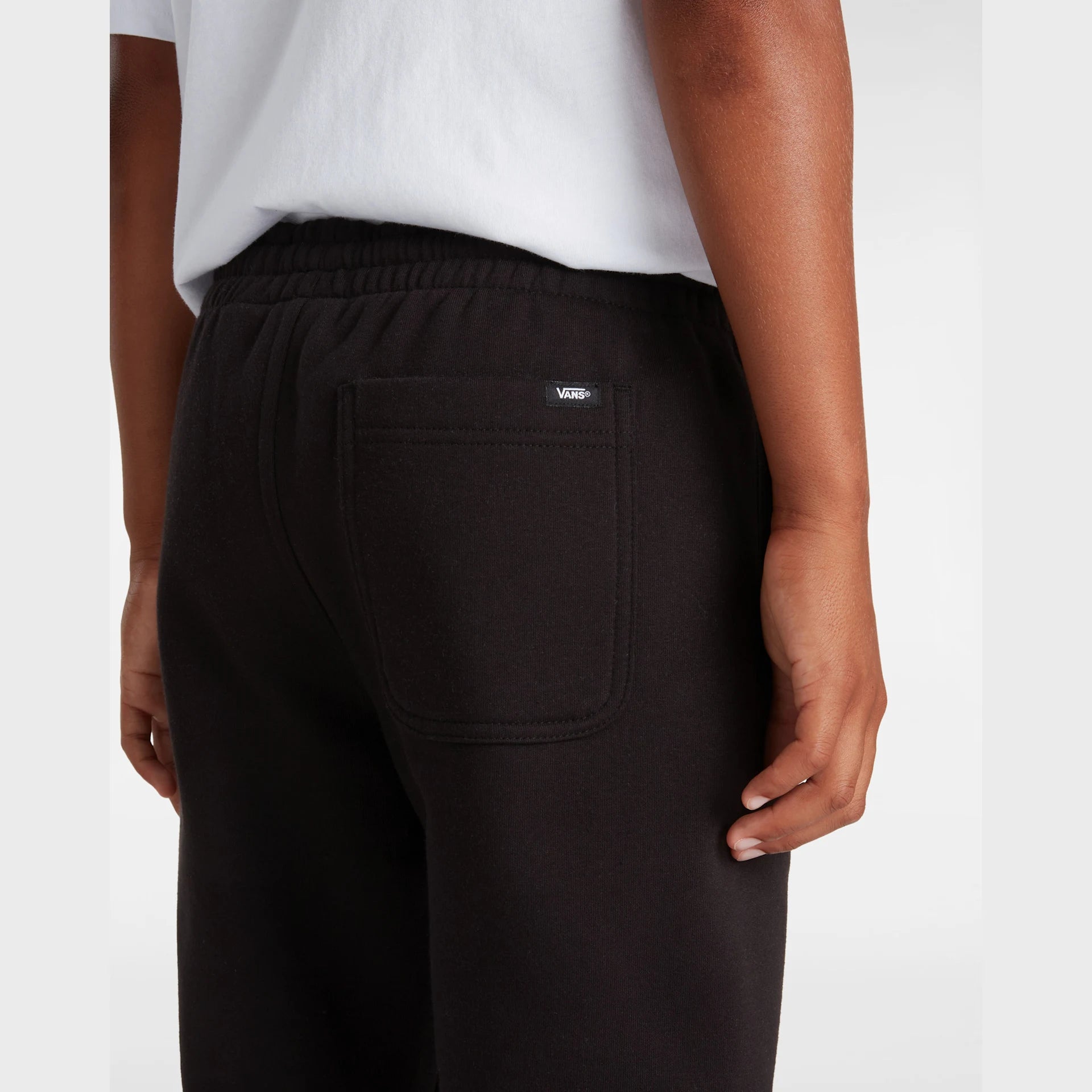 vans-core-basic-relaxed-fleece-pant-black-vn000jbablk1-8
