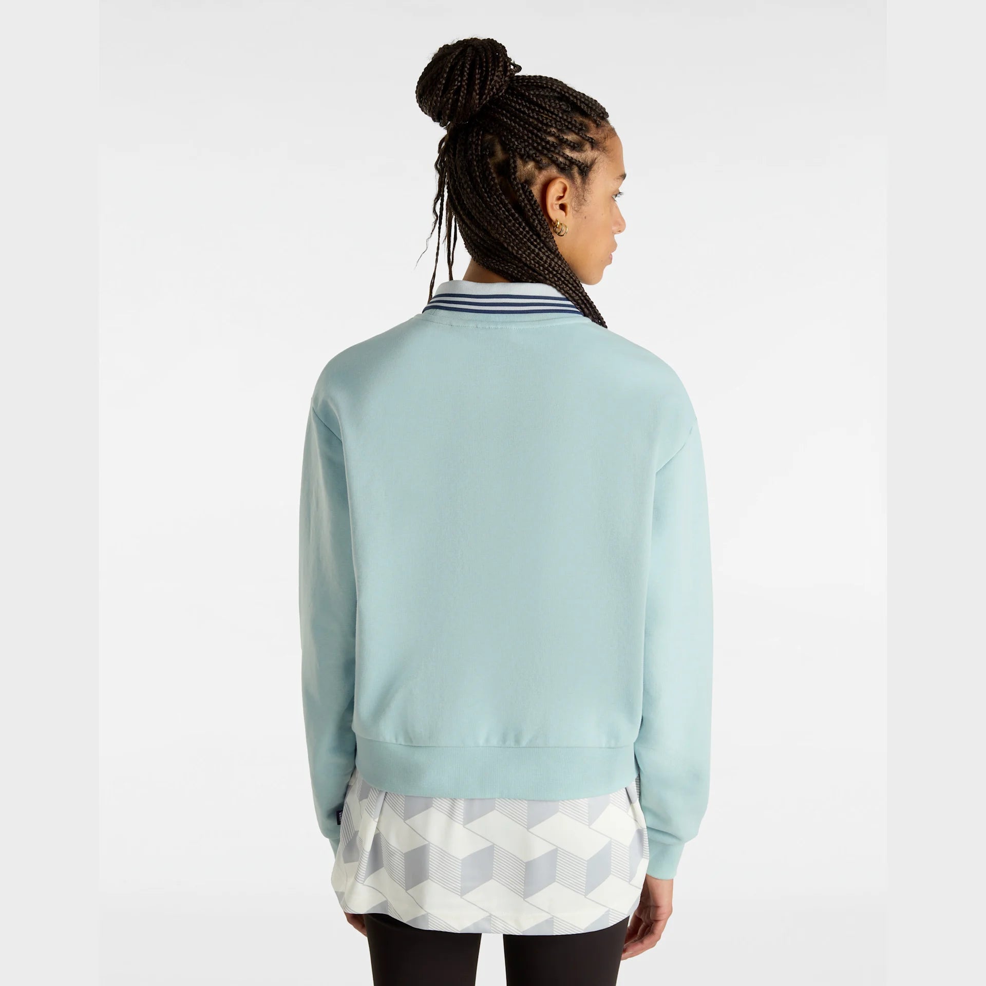 vans-w-essential-ft-rlx-crew-gray-mist-vn000jf5m8i1-4