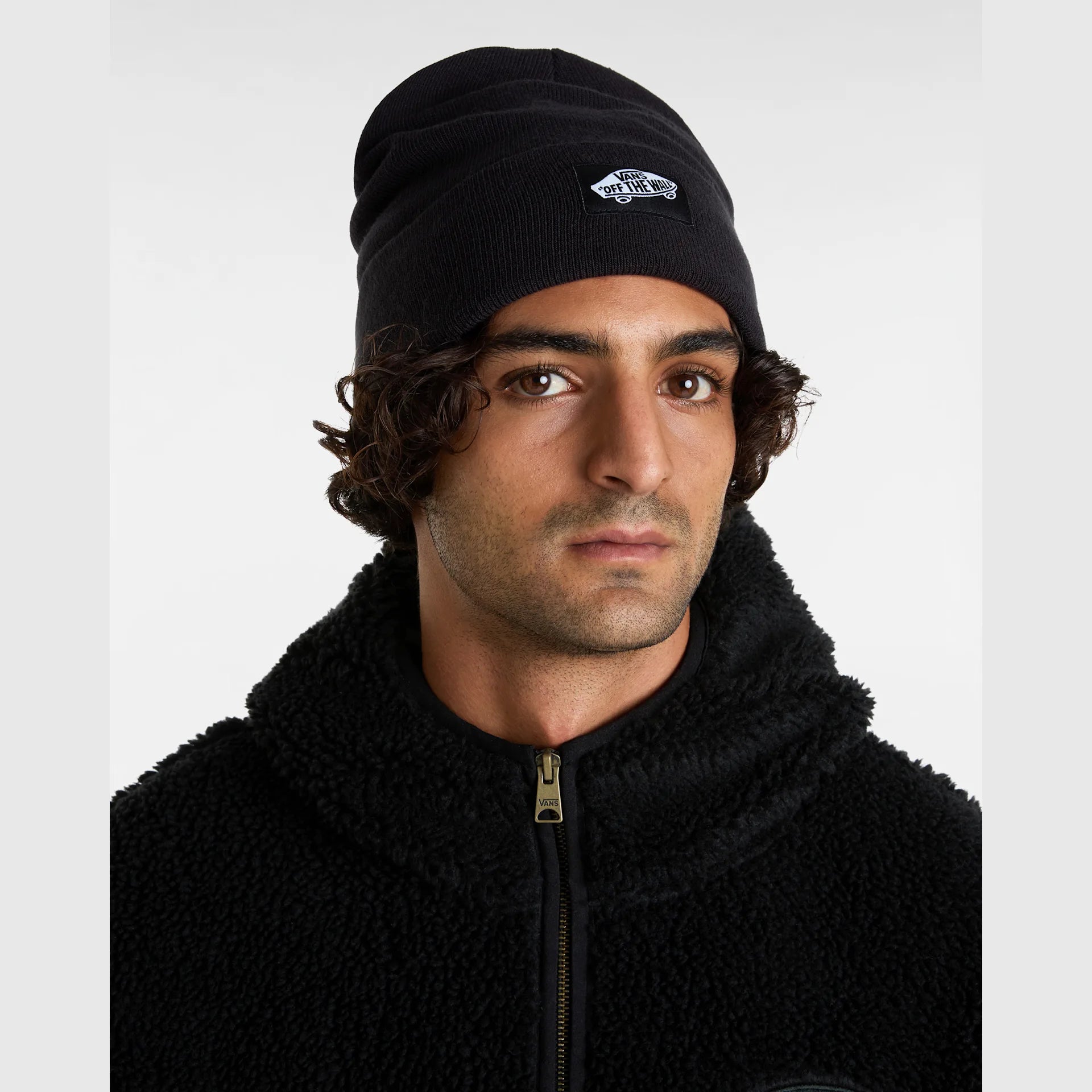 vans-classic-tall-cuff-beanie-black-vn000jtrblk1-4