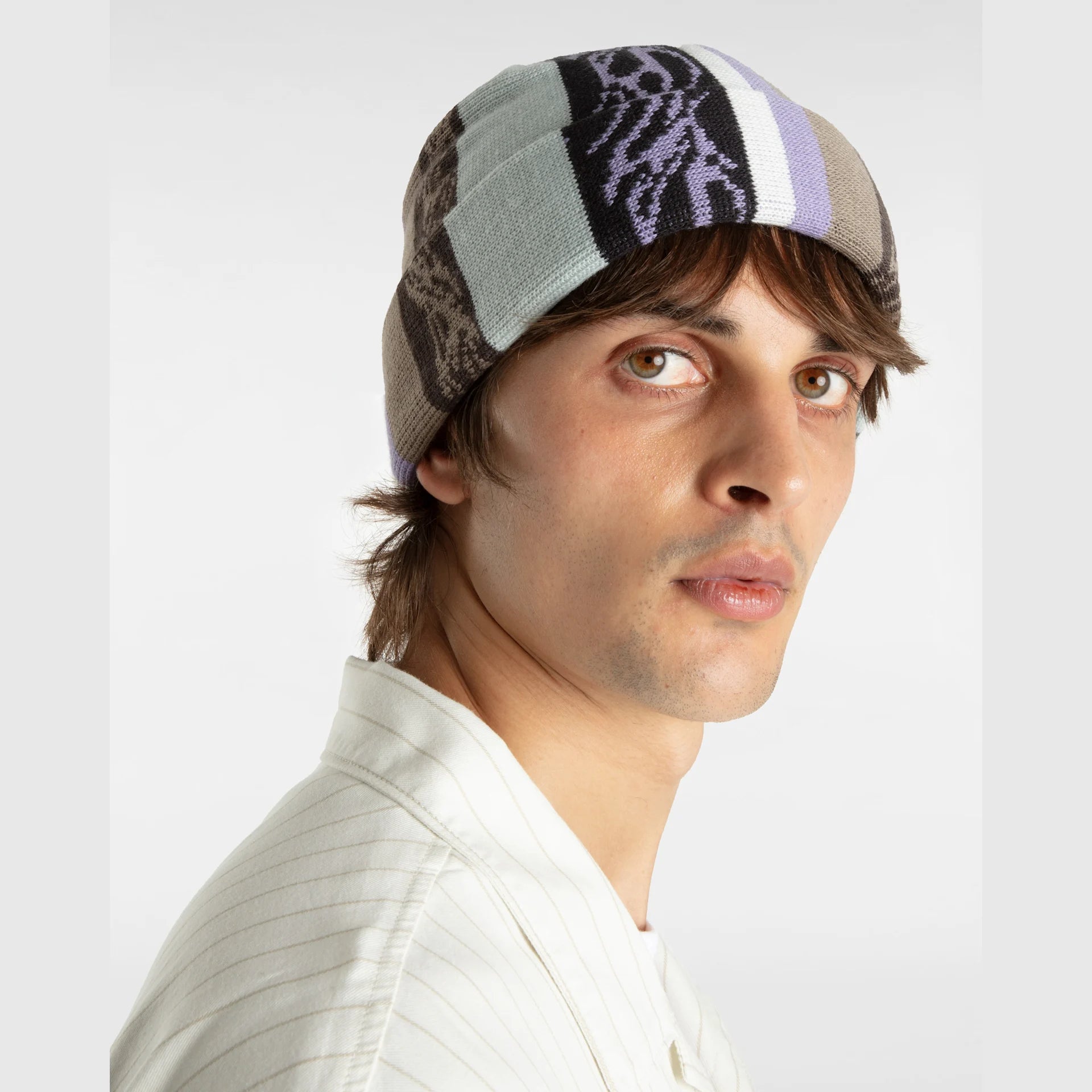 vans-skate-tribal-cuff-beanie-black-vn000kycblk1-4