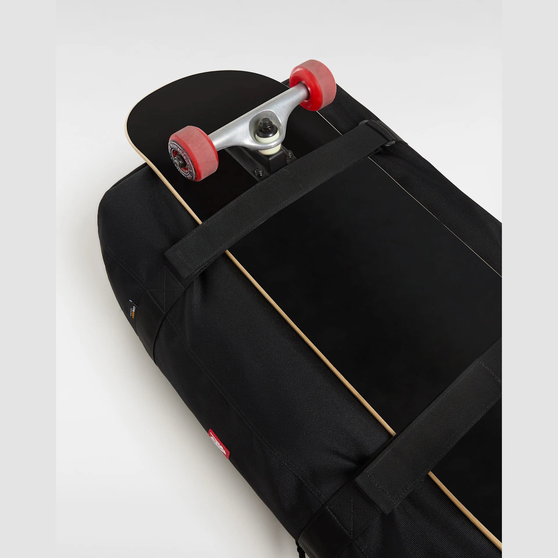 vans-skate-overnight-pack-black-vn000kyjblk1-7