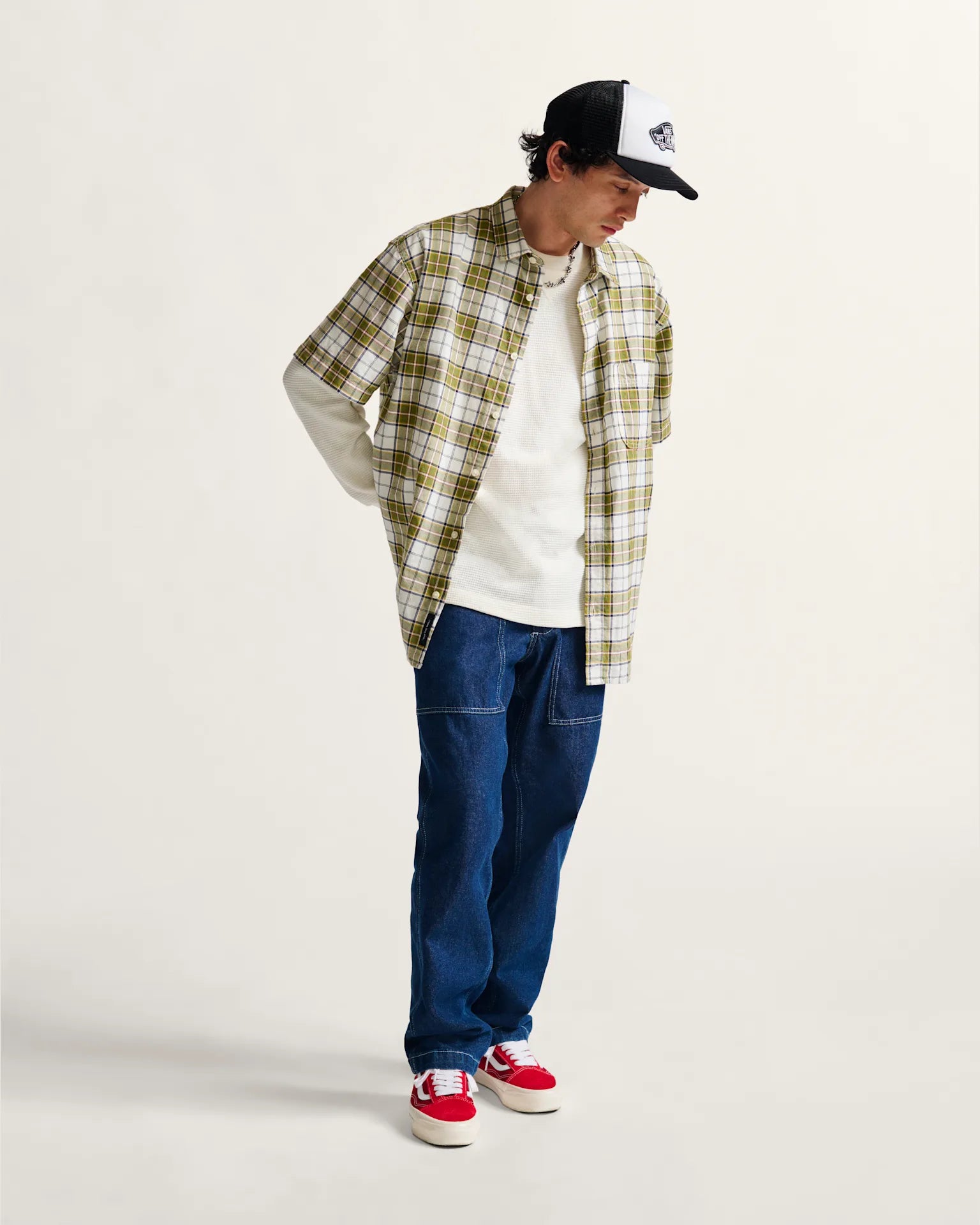 vans-fatigue-loose-tapered-denim-pant-dark-denim-vn000m29ddn1-5