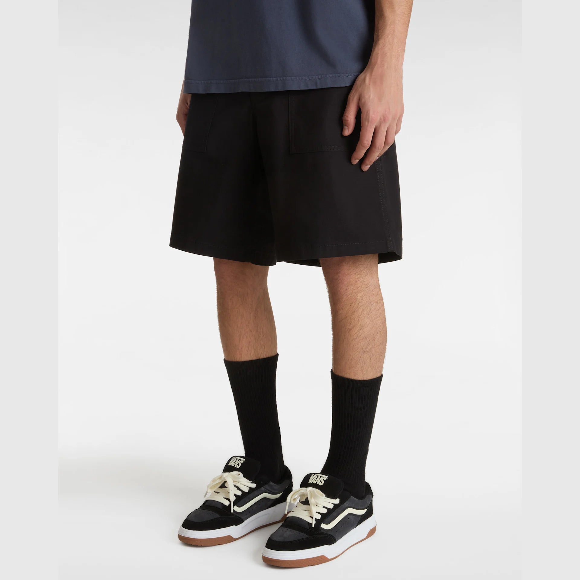 vans-fatigue-loose-short-black-vn000m3ablk1-3
