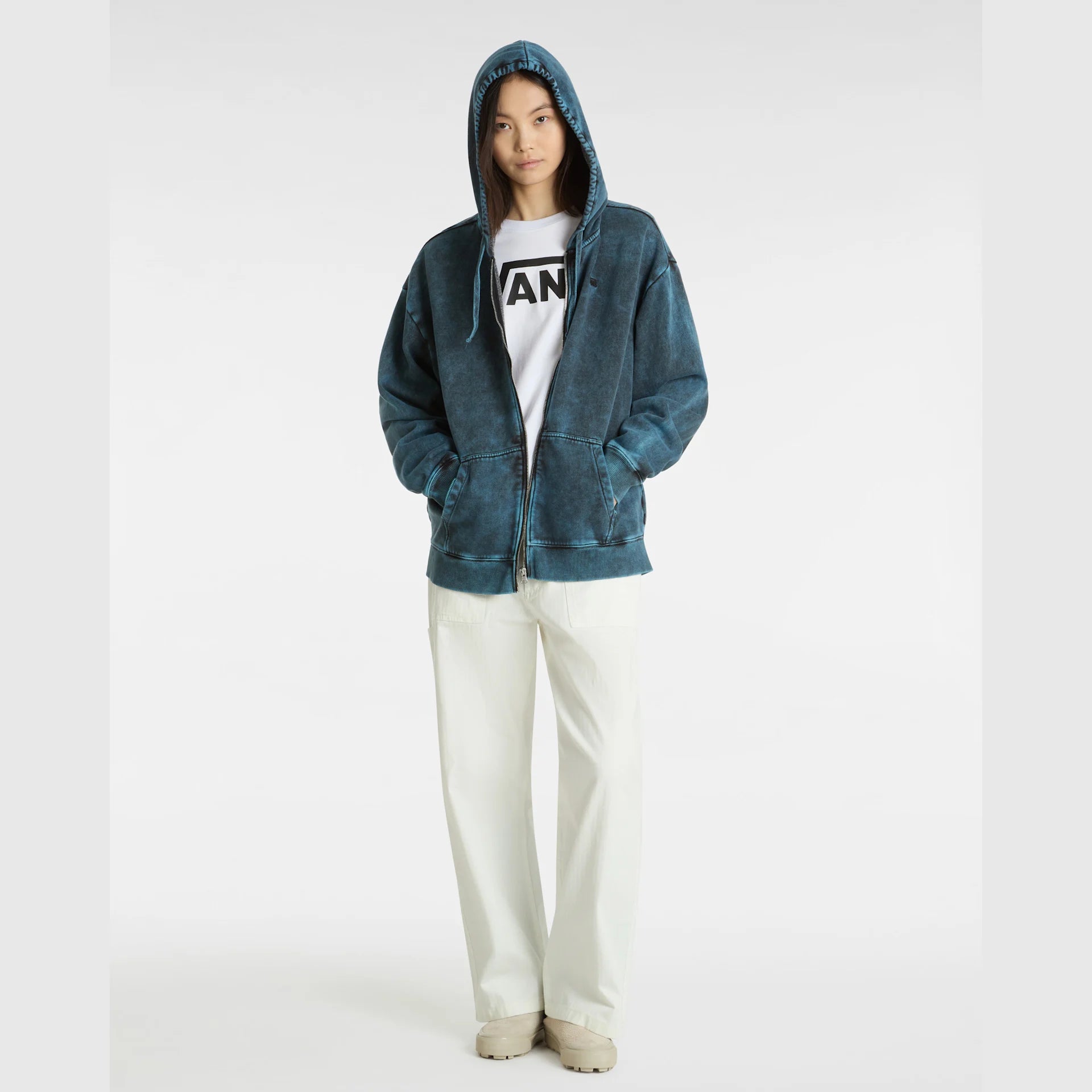 vans-bleachers-os-hoodie-heritage-blue-vn000mame2w1-6