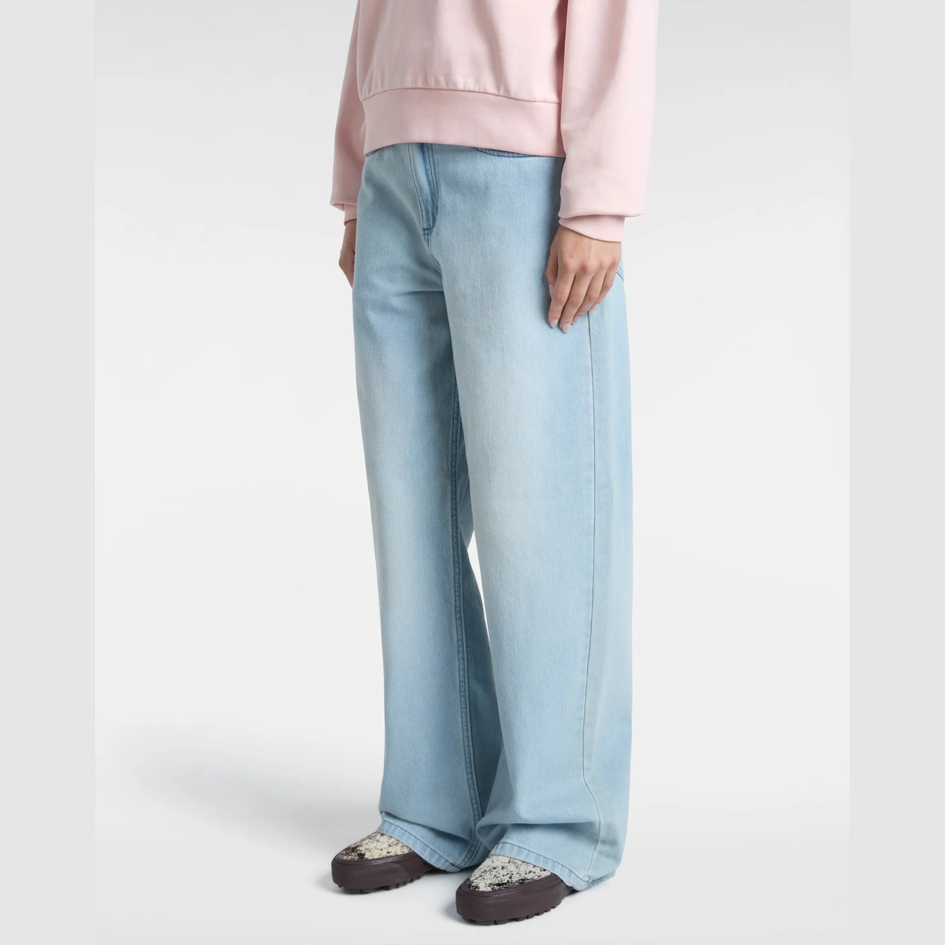 vans-sirelle-5-pocket-puddle-pants-light-stonewash-vn000mb5ttj1-3