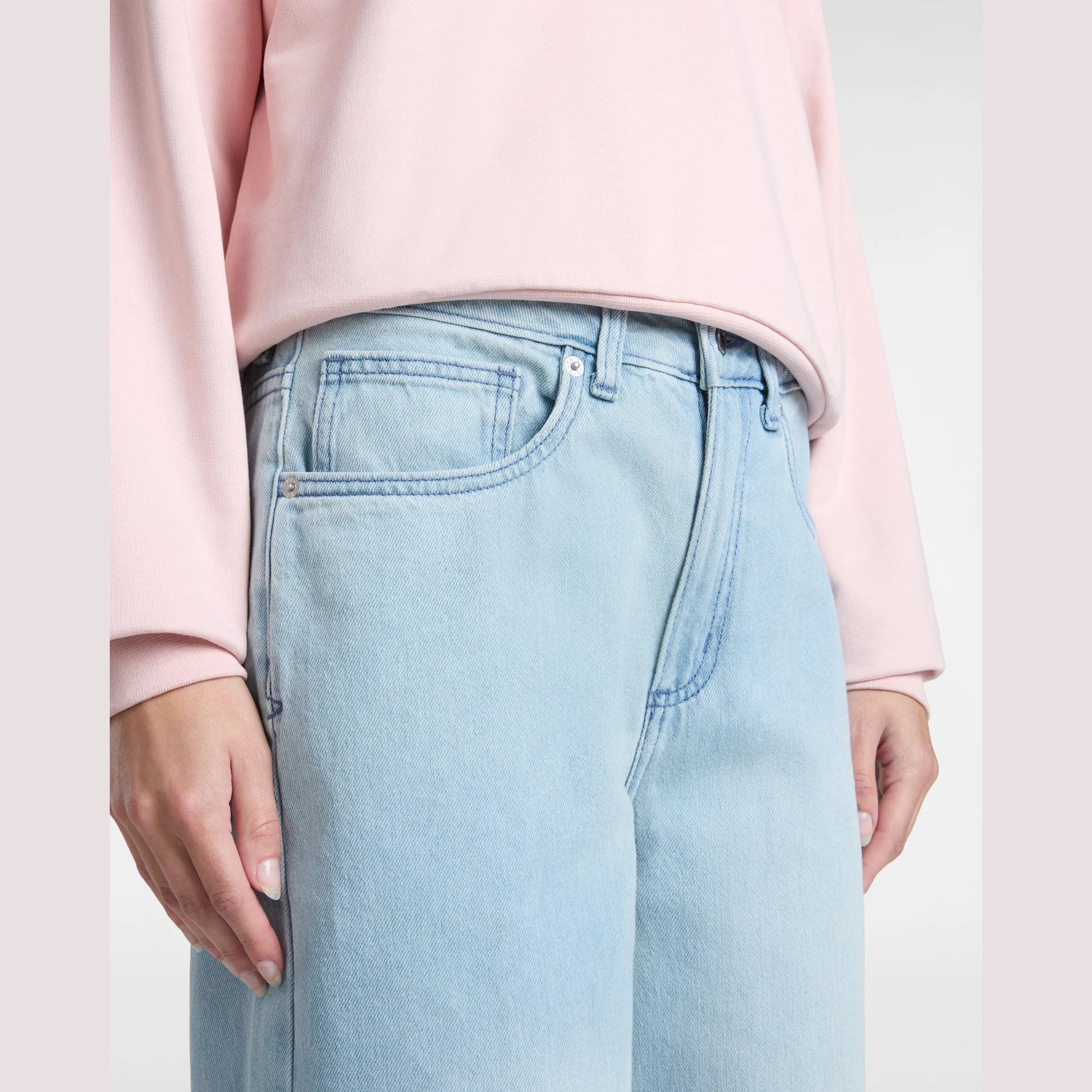 vans-sirelle-5-pocket-puddle-pants-light-stonewash-vn000mb5ttj1-6