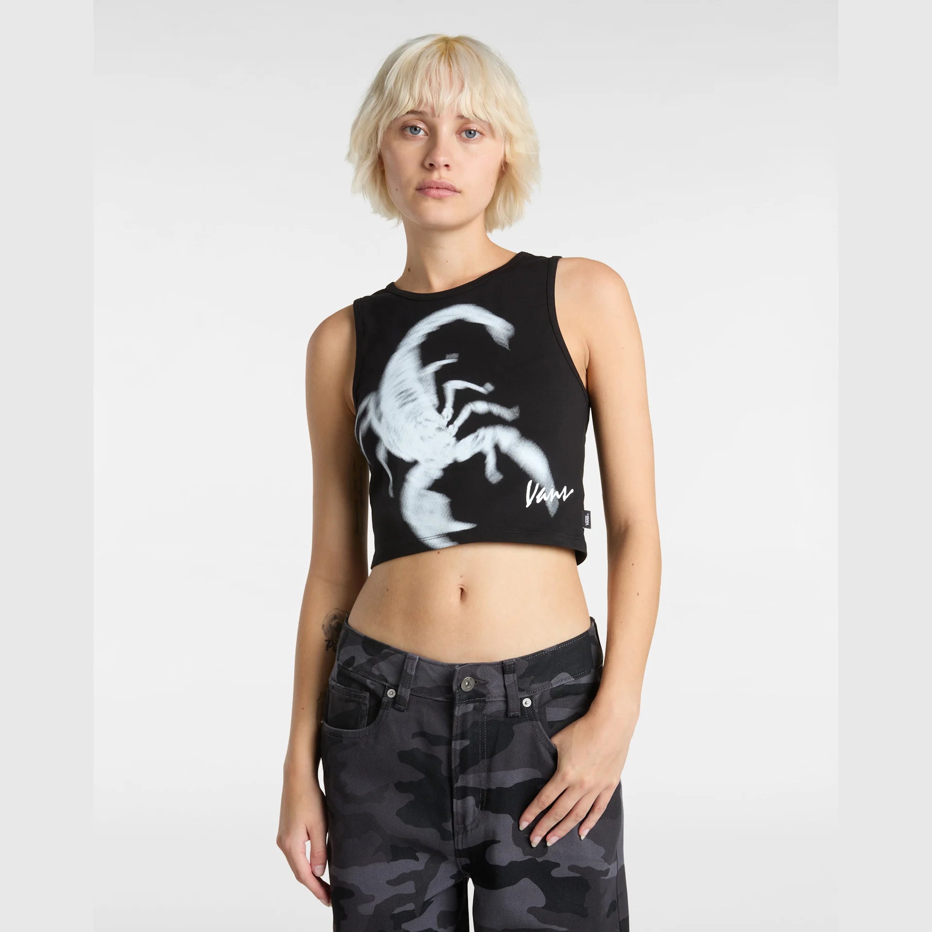 vans-venom-fitted-crop-tank-black-vn000mc1blk1-3