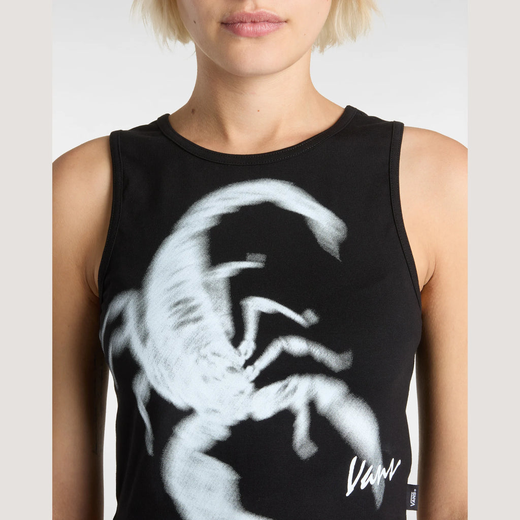 vans-venom-fitted-crop-tank-black-vn000mc1blk1-6