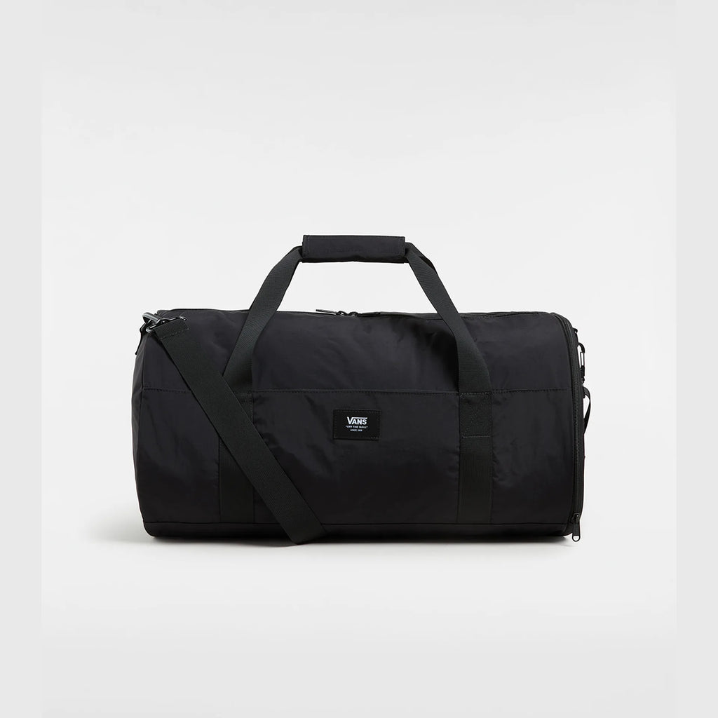 vans-barreled-duffel-bag-black-vn000mnpblk1-1