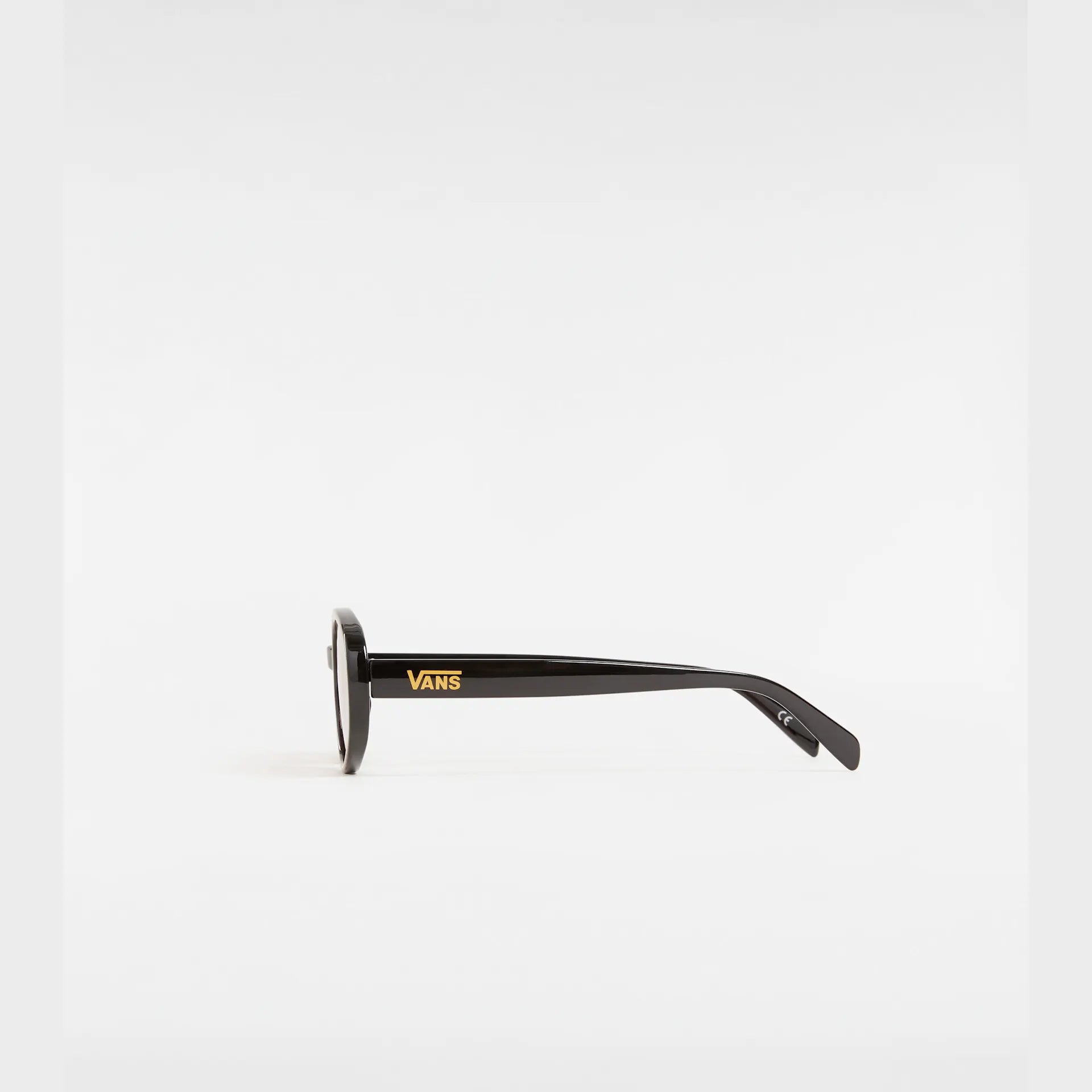 vans-out-there-sunglasses-black-vn000nd7blk1-3