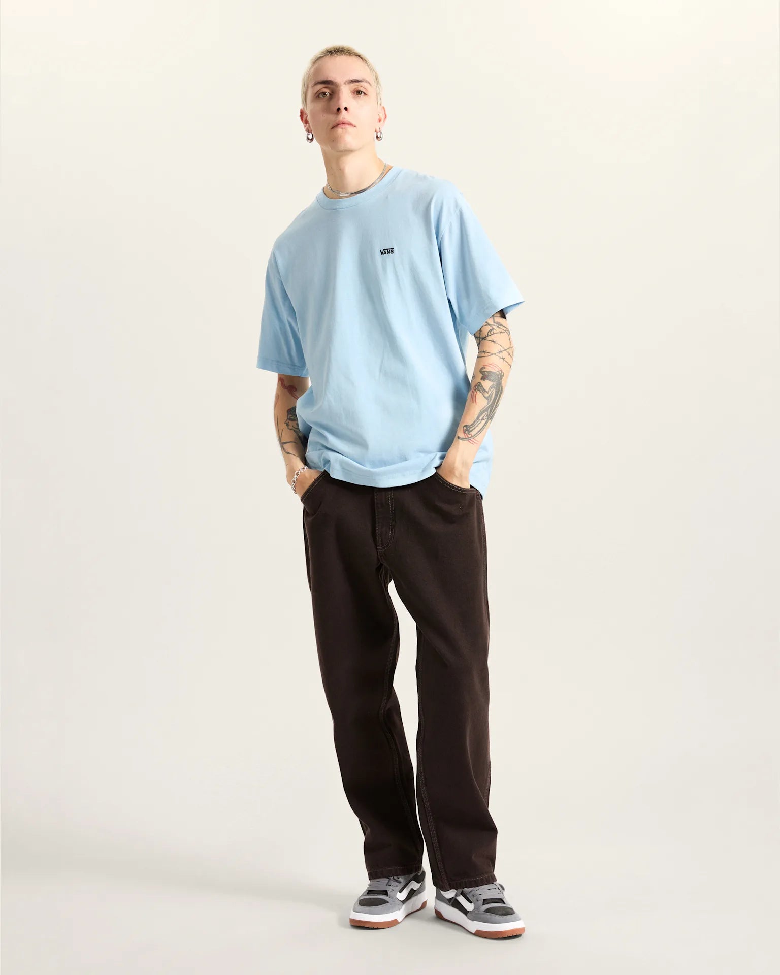 vans-left-chest-ii-loose-ss-cloud-blue-vn000p1peml1-5