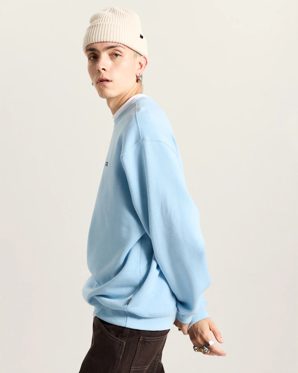 vans-left-chest-ii-loose-crew-cloud-blue-vn000p20eml1-5