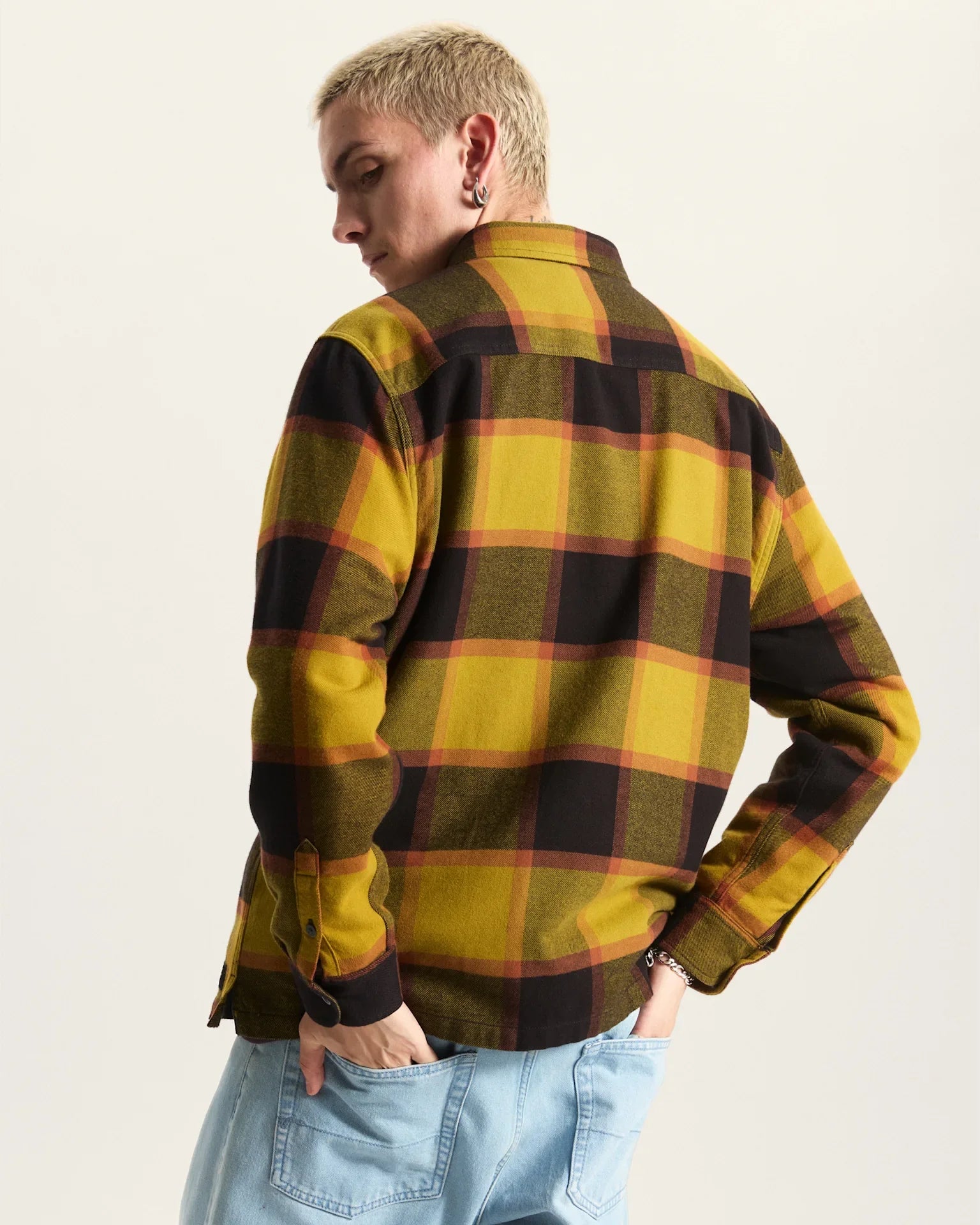 VANS Larkspur Plaid Flannel Burnt Gold/Black VN000P7ZF0H1 - 4