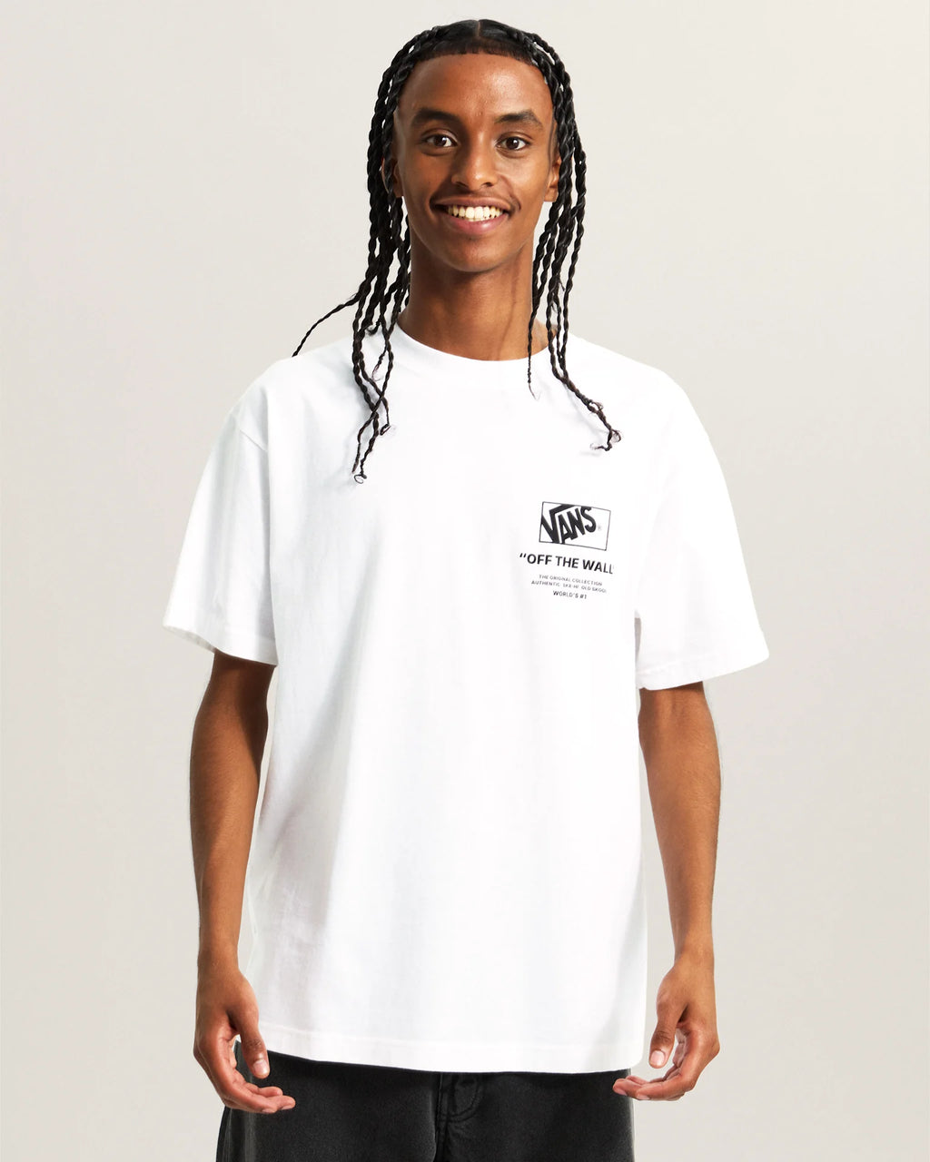 vans-stockpile-ss-tee-white-vn000pewwht1-3