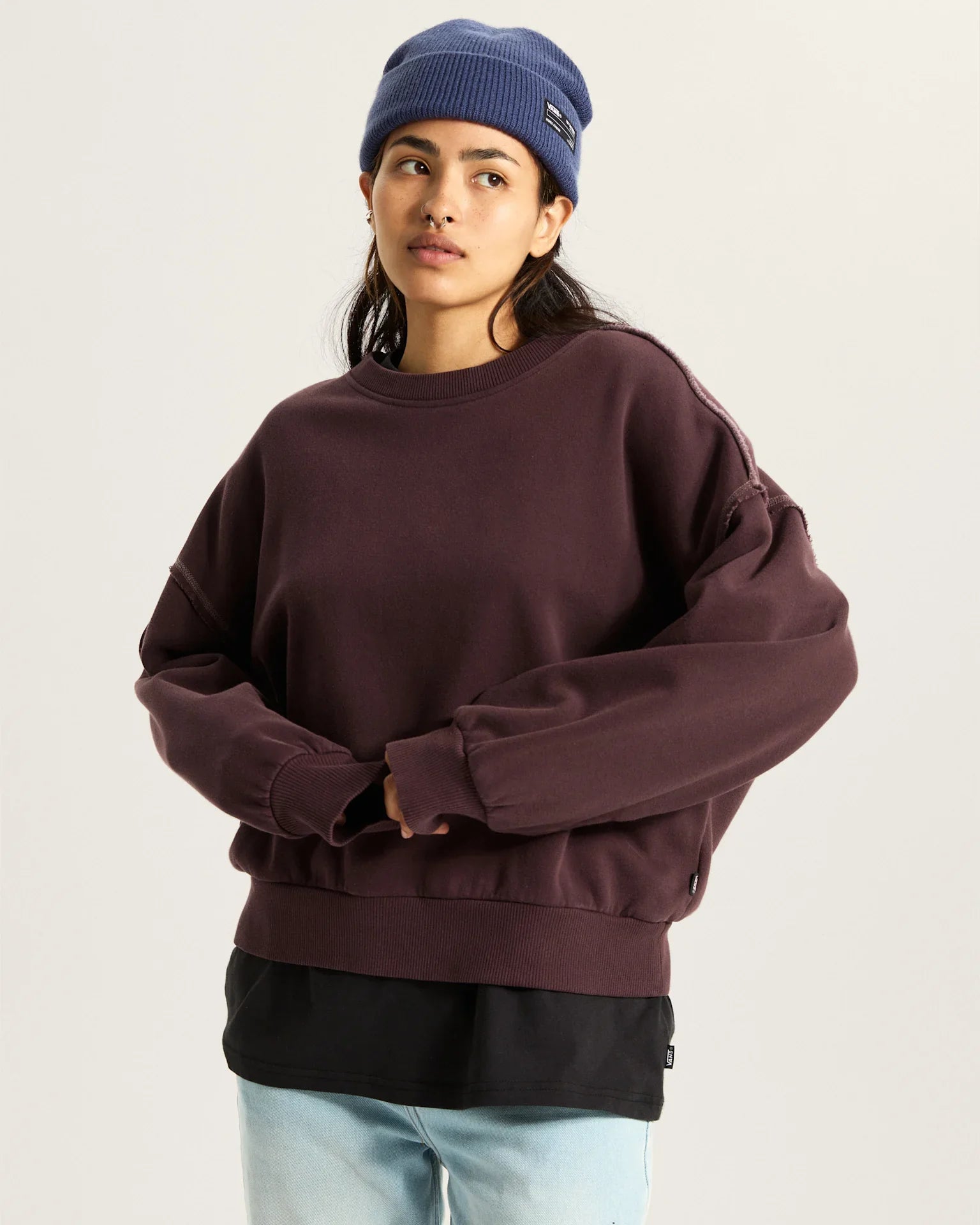 VANS Got Your Back Crew Dark Port Pulóver VN000Q33EMS1 - 3