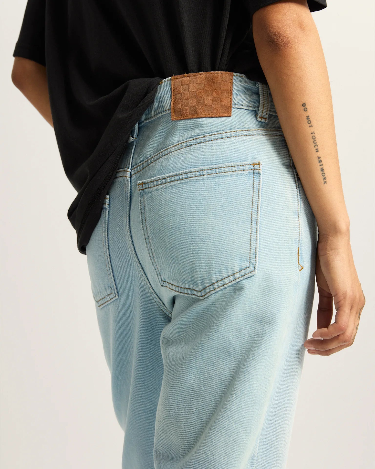 vans-annabelle-straight-leg-pant-light-stonewash-vn000q64ttj1-7