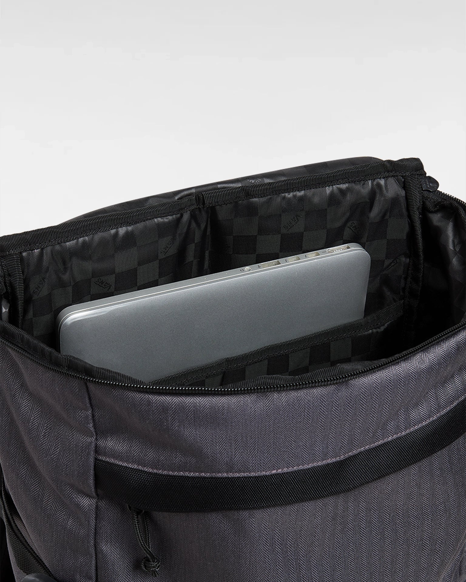 Omit Backpack