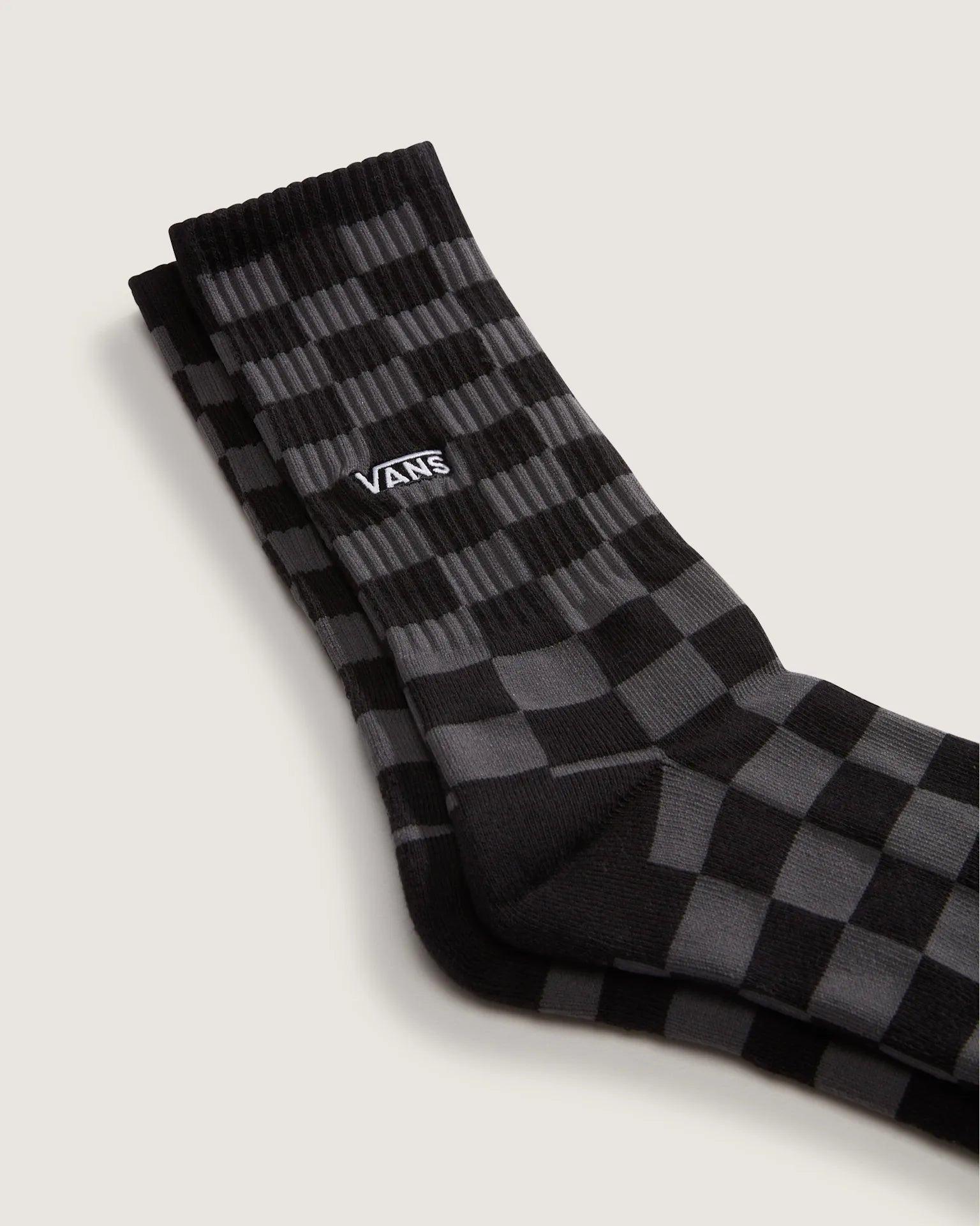 vans-checkerboard-crew-rox-checkerboard-black/charcoal-vn000qbdba51-3