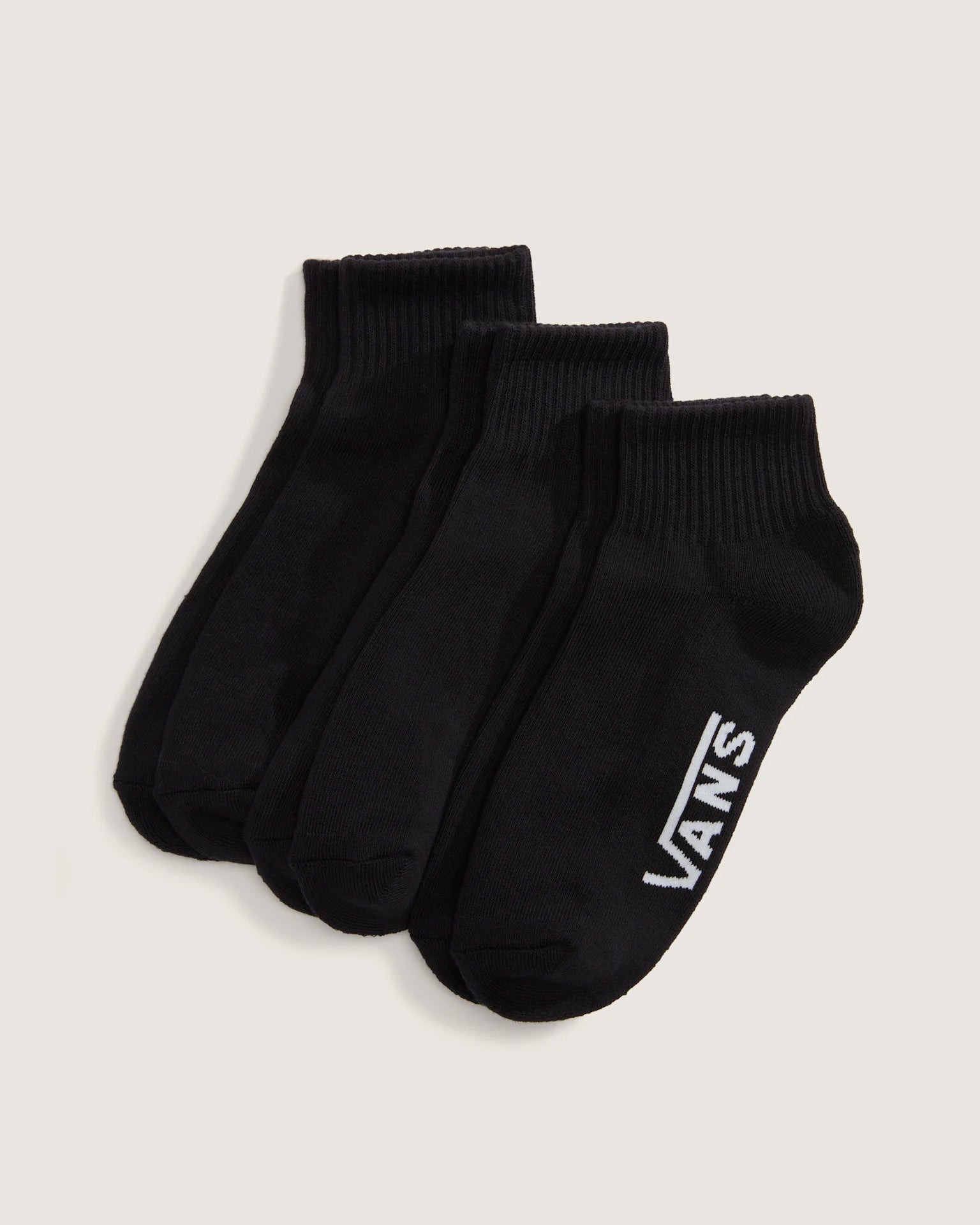 vans-classic-quarter-crew-black-vn000qbxblk1-1