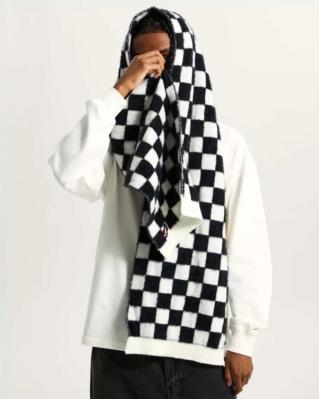 VANS Off The Wall Scarf Black/White Sál VN000QCGY281 - 4