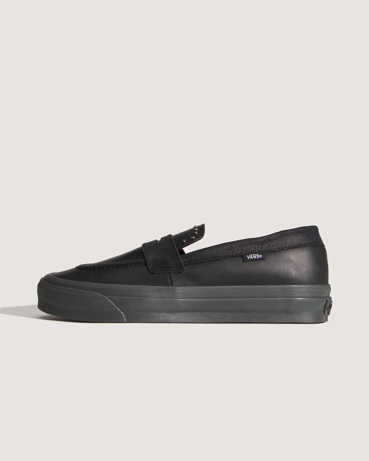 VANS LX Loafer 53 HARDWARE Black Cipő VN000VATBLK1 - 1