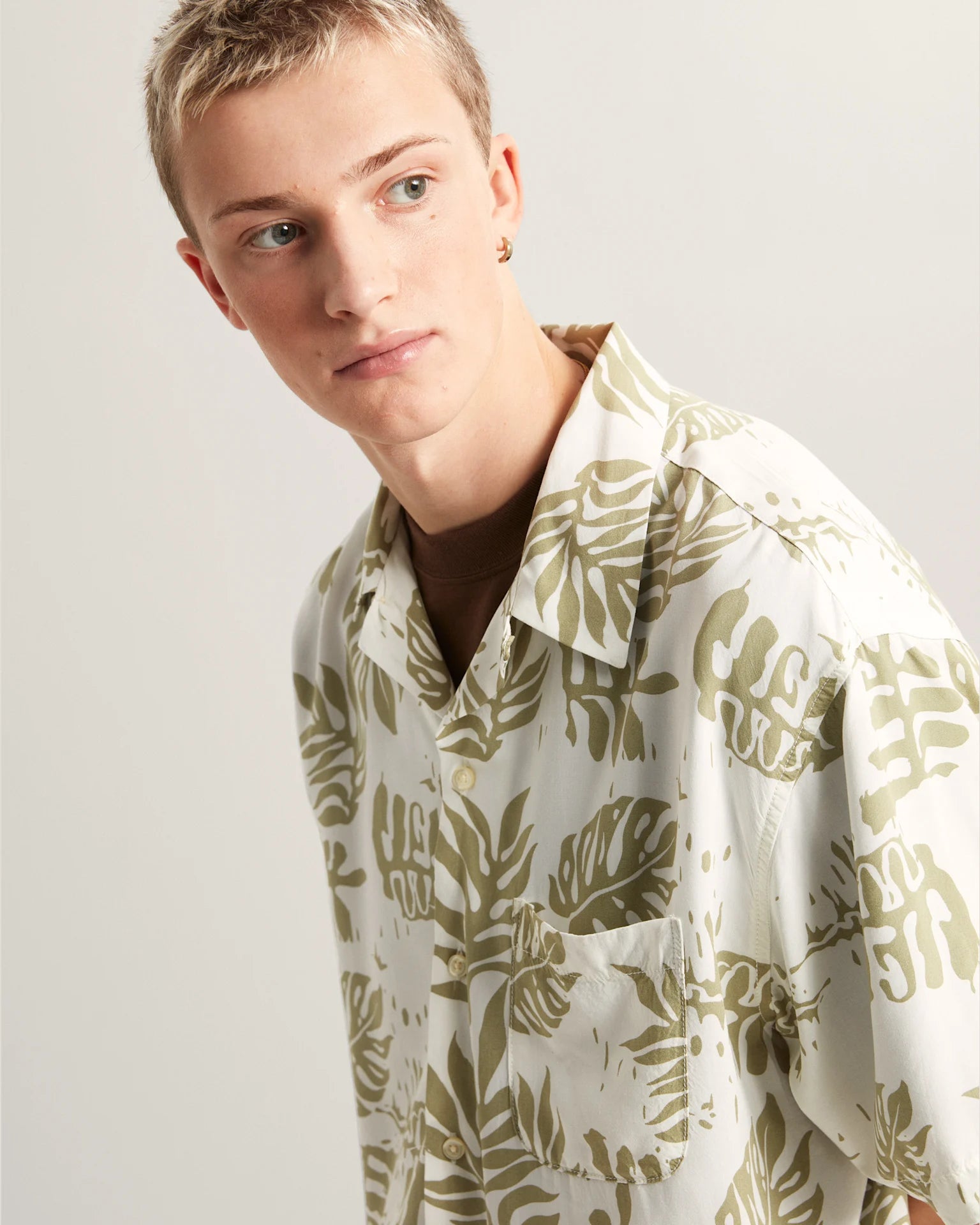 VANS Van Doren Printed Camp SS Shirt 3 Soft Sage Ing VN000VTPFSG1 - 6