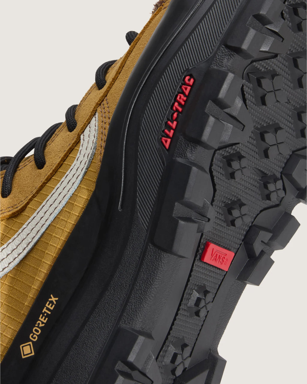 Vans SK8-Hi GORE-TEX Insulated MTE Autumn Brown Cipő VN000Y63GR81 - 8
