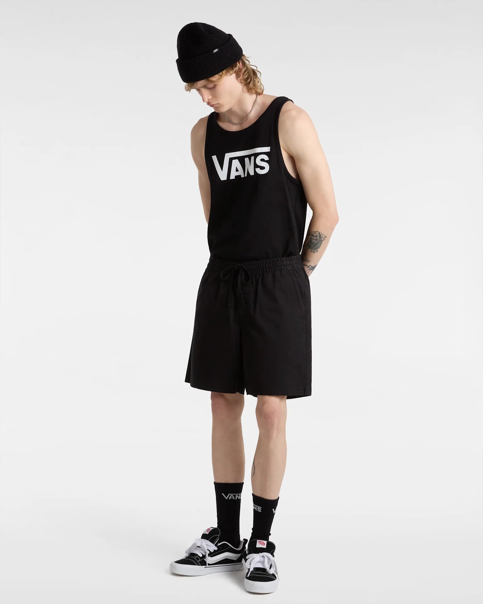 vans-vans-classic-tank-black/white-vn000y8vy281-5