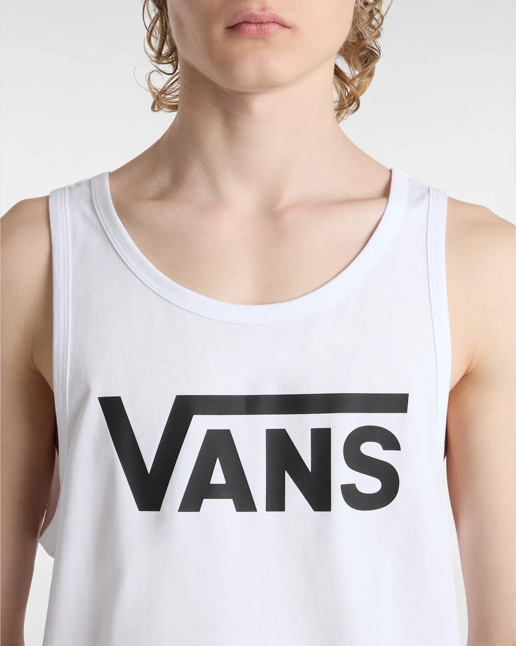 vans-vans-classic-tank-white/black-vn000y8vyb21-6
