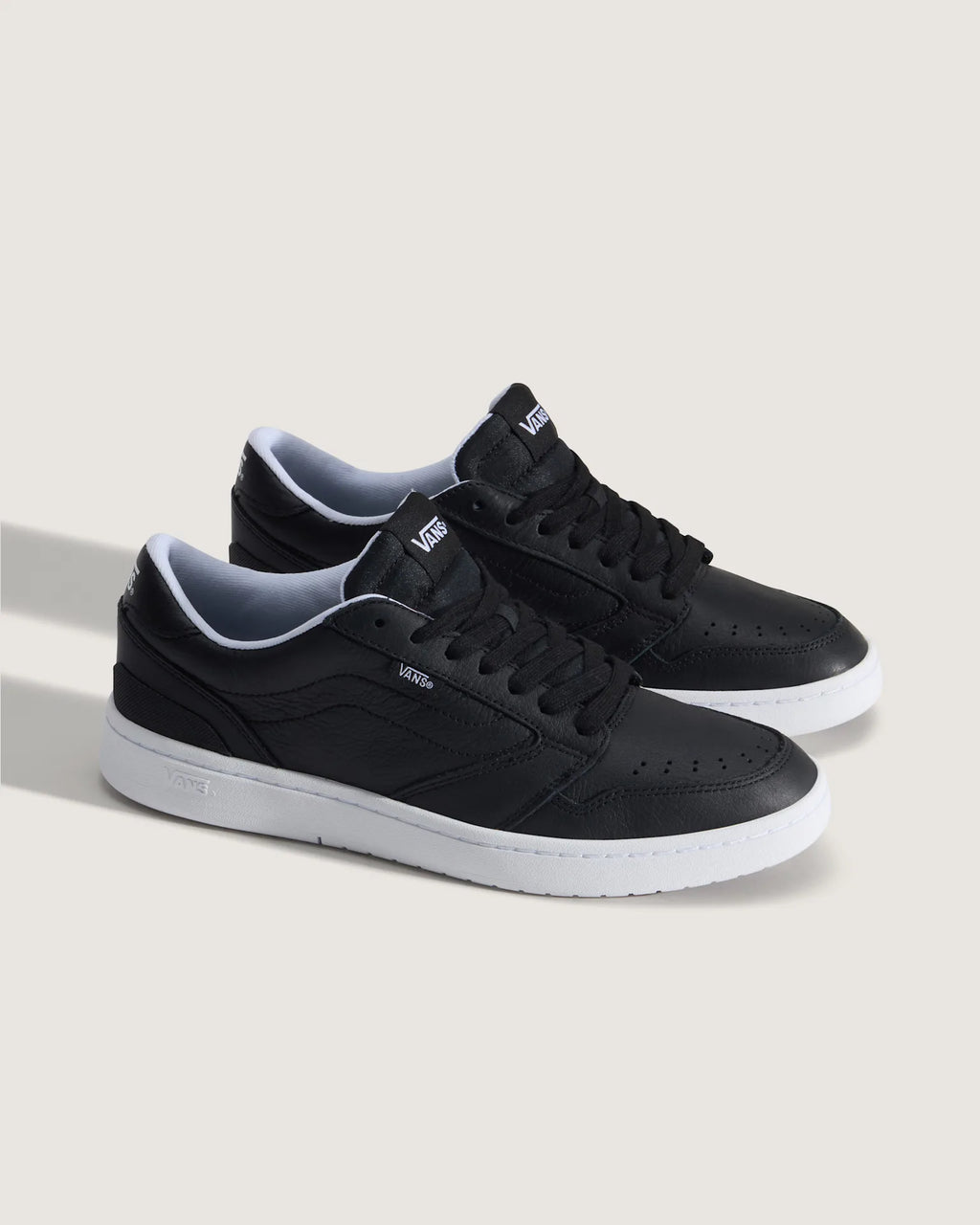 Vans Court Low Black Cipő VN000Z26BLA1 - 2