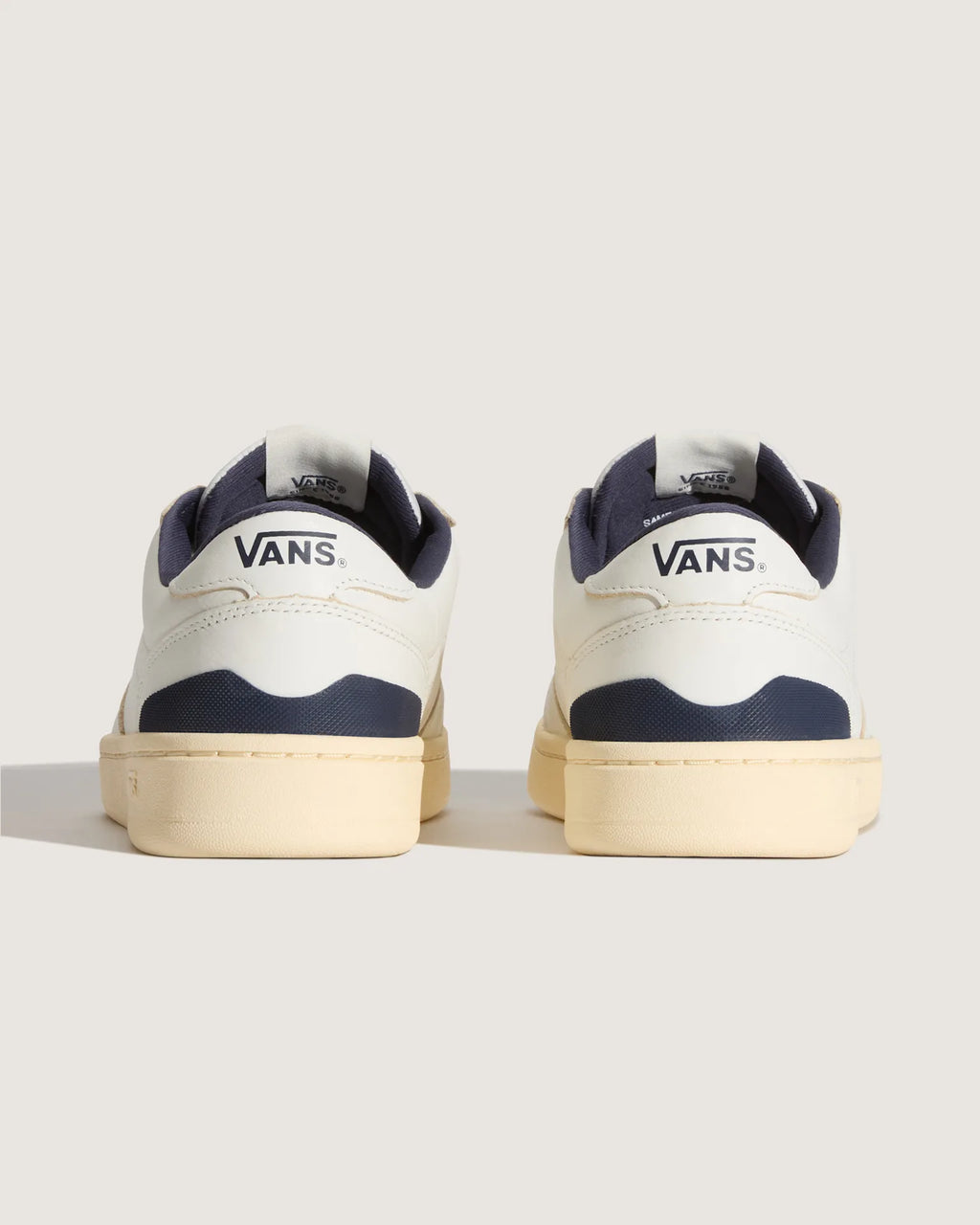 Vans Court Low White/Navy Cipő VN000Z26YY21 - 4