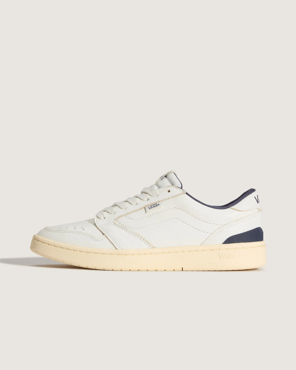 Vans Court Low White/Navy Cipő VN000Z26YY21 - 1