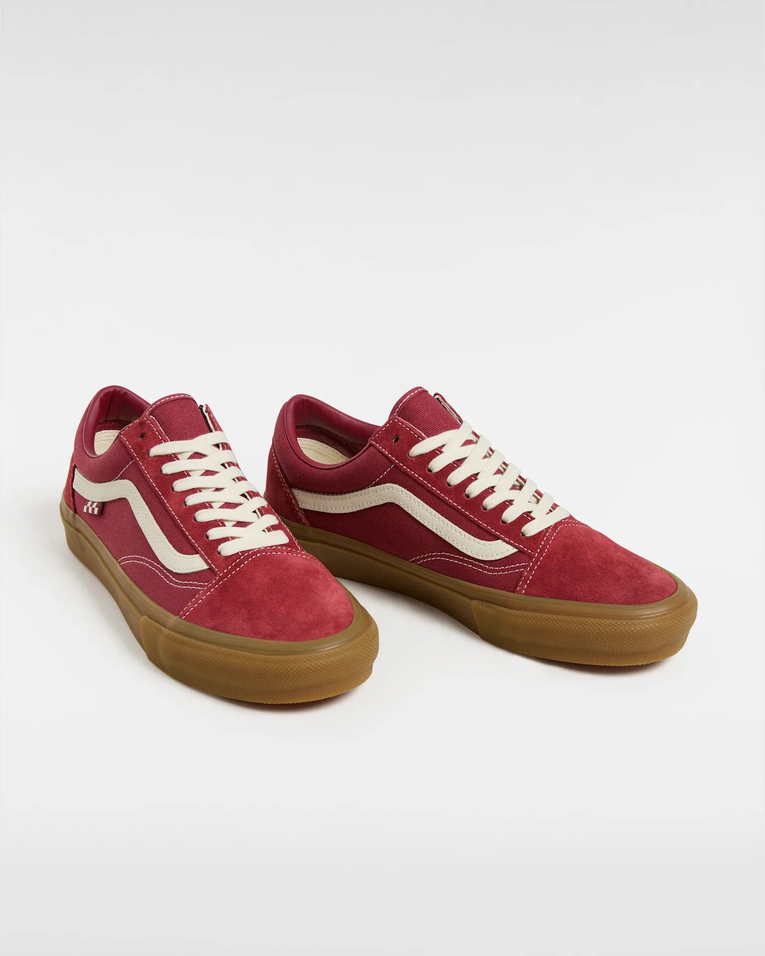 vans-skate-old-skool-red/gum-vn0a2z32ci11-2