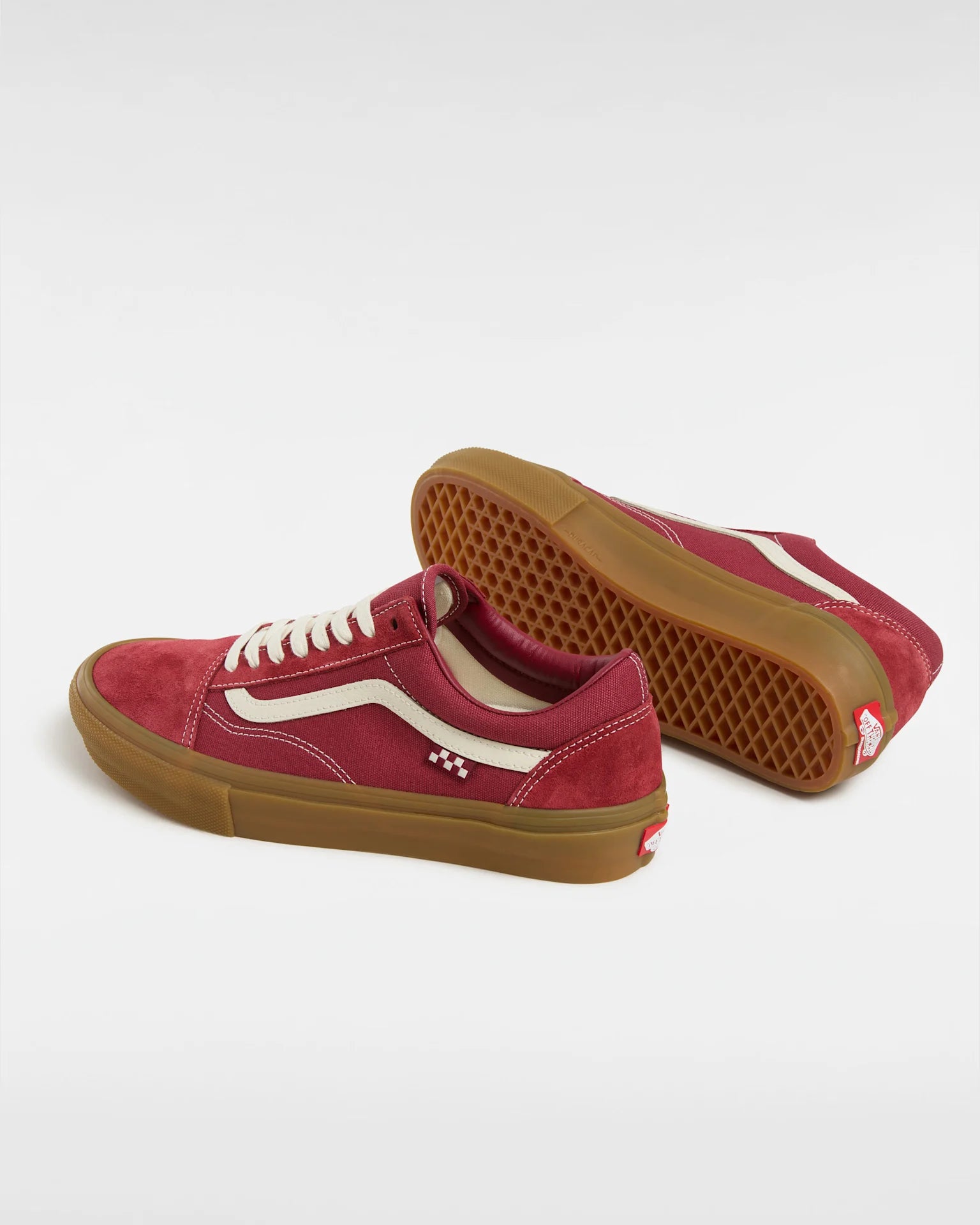vans-skate-old-skool-red/gum-vn0a2z32ci11-3