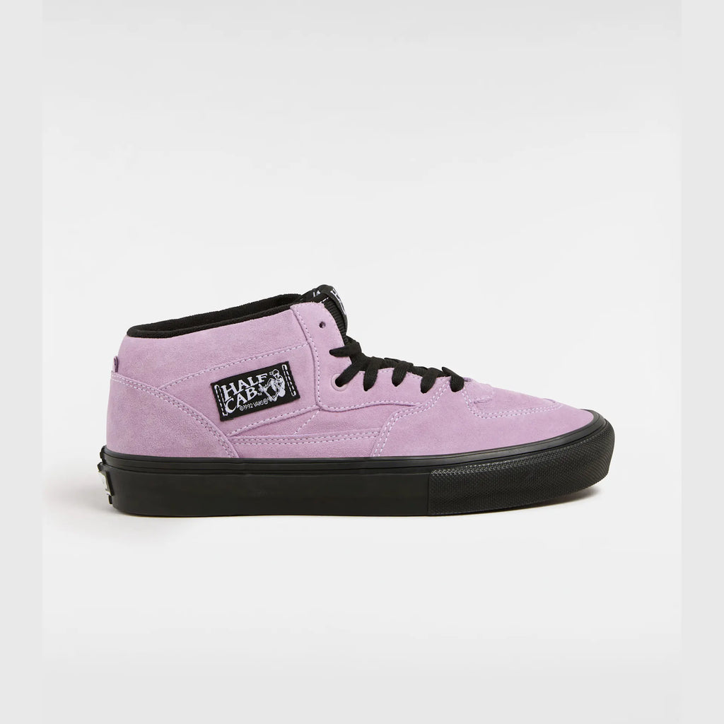 vans-skate-half-cab-lavender-fog/black-vn0a2z34yhi1-1