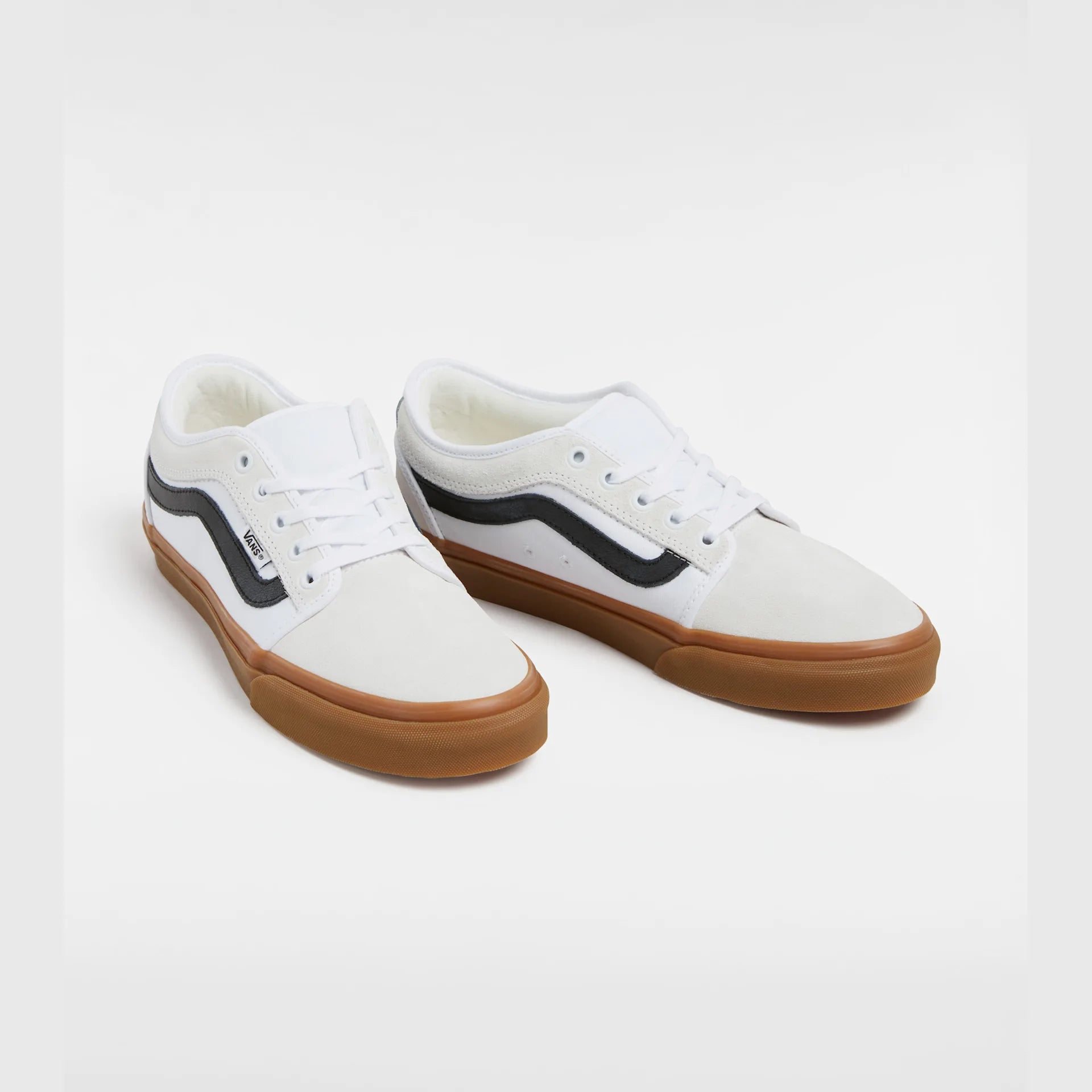 vans-skate-chukka-low-sidestripe-white/black/gum-vn0a2z3qwbk1-2