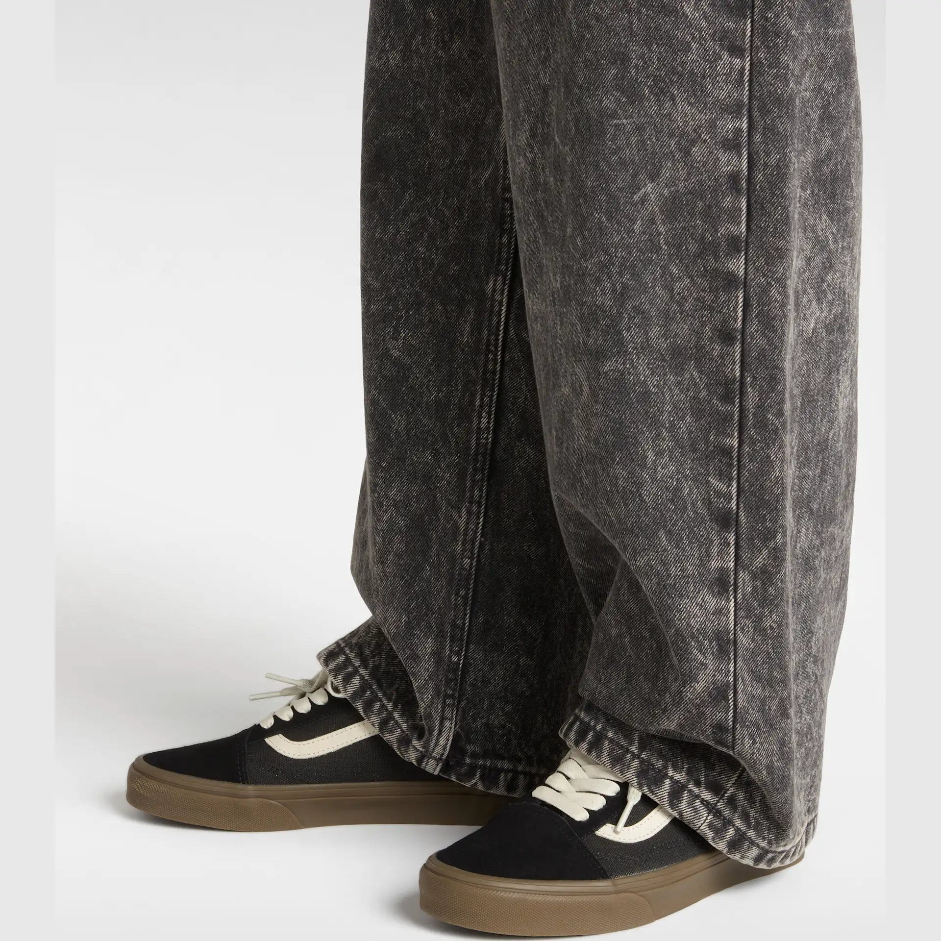 vans-old-skool-heavy-canvas-black-vn0a2z42bma1-6