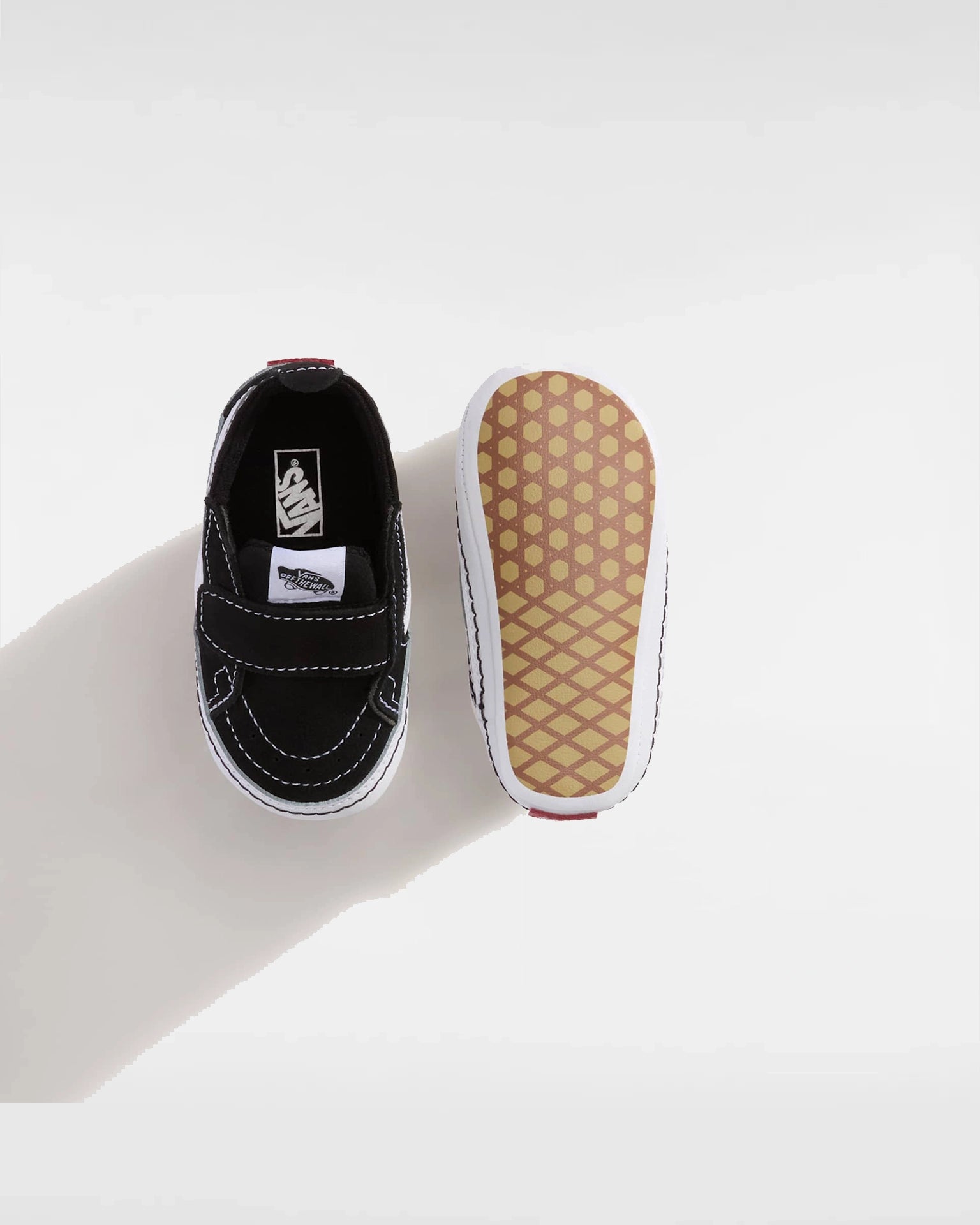IN SK8-Hi Crib