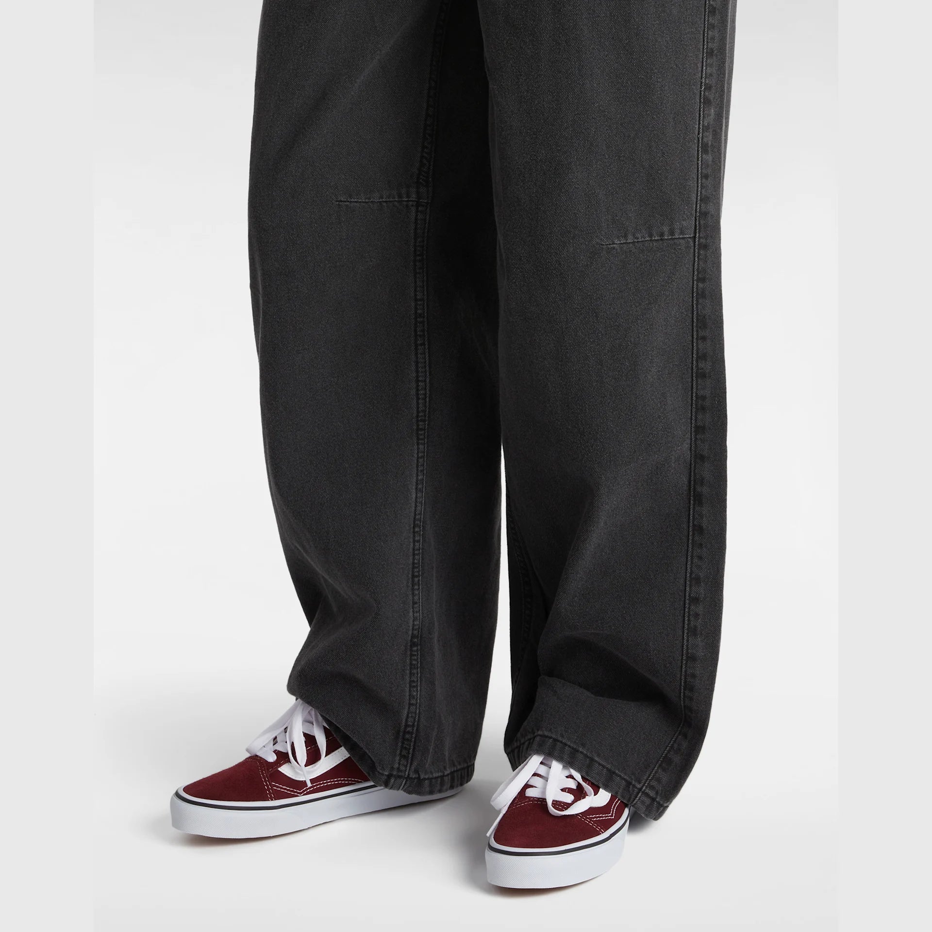 vans-ua-old-skool-port-royale/true-white-vn0a38g15u71-5