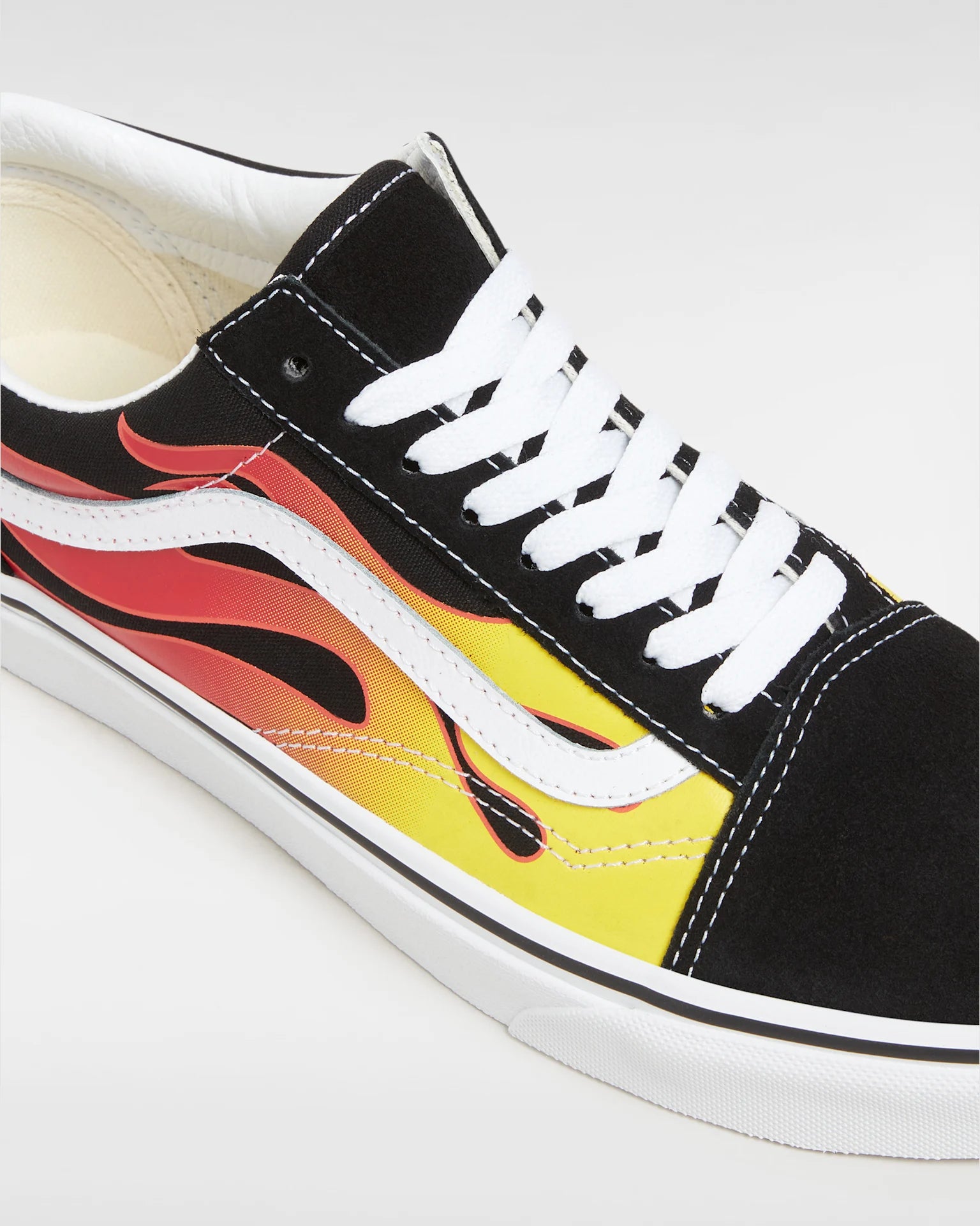 vans-ua-old-skool-(flame)black/black/tr-wht-vn0a38g1phn1-4