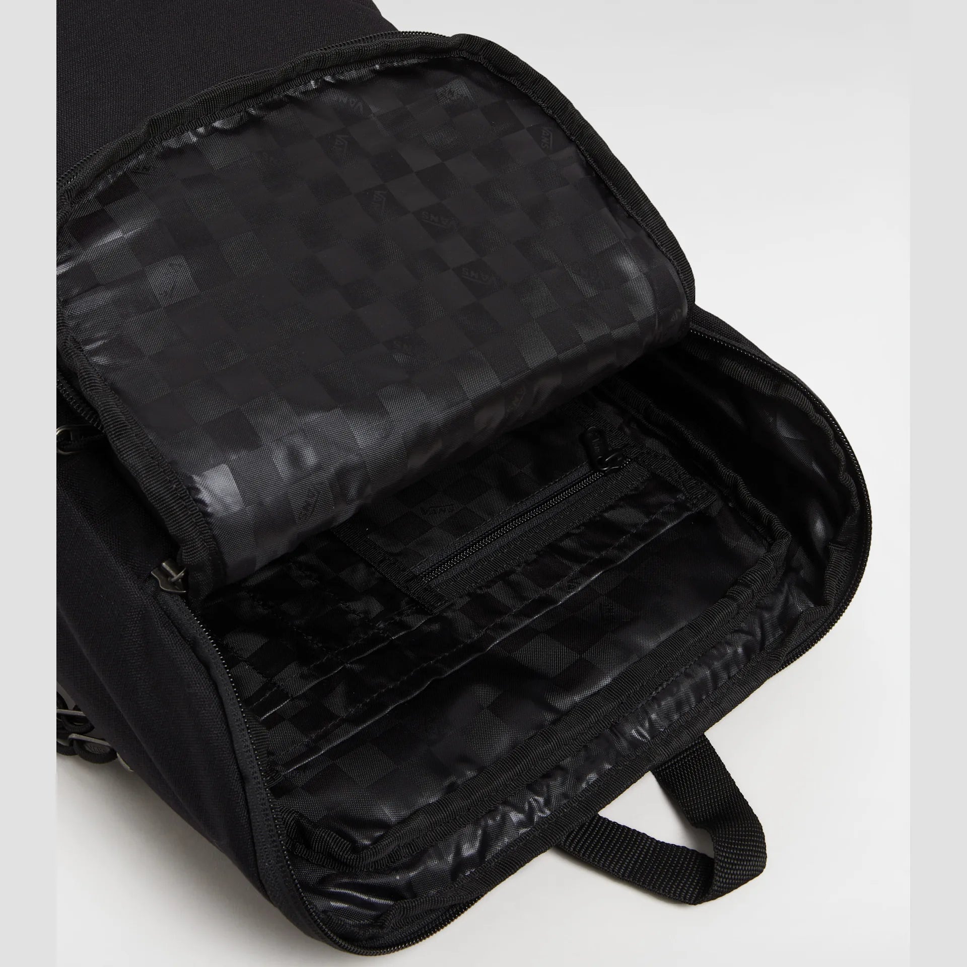 vans-obstacle-skatepack-black-ripstop-vn0a3i696zc1-5