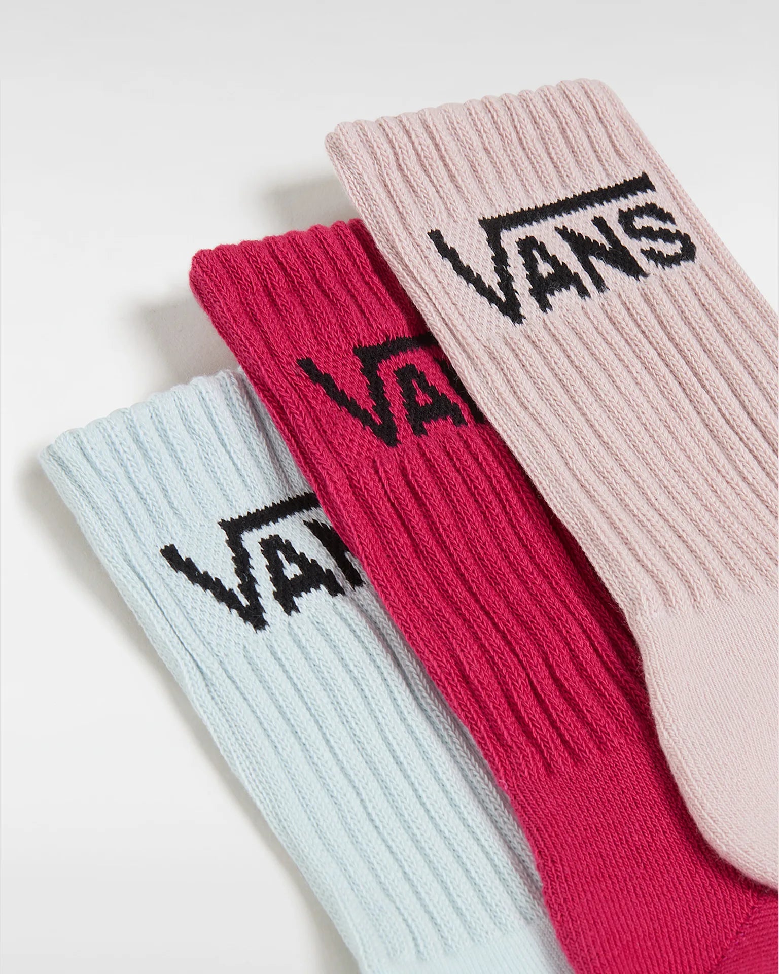 vans-classic-crew-cherries-jubilee-vn0a49zfc9l1-3
