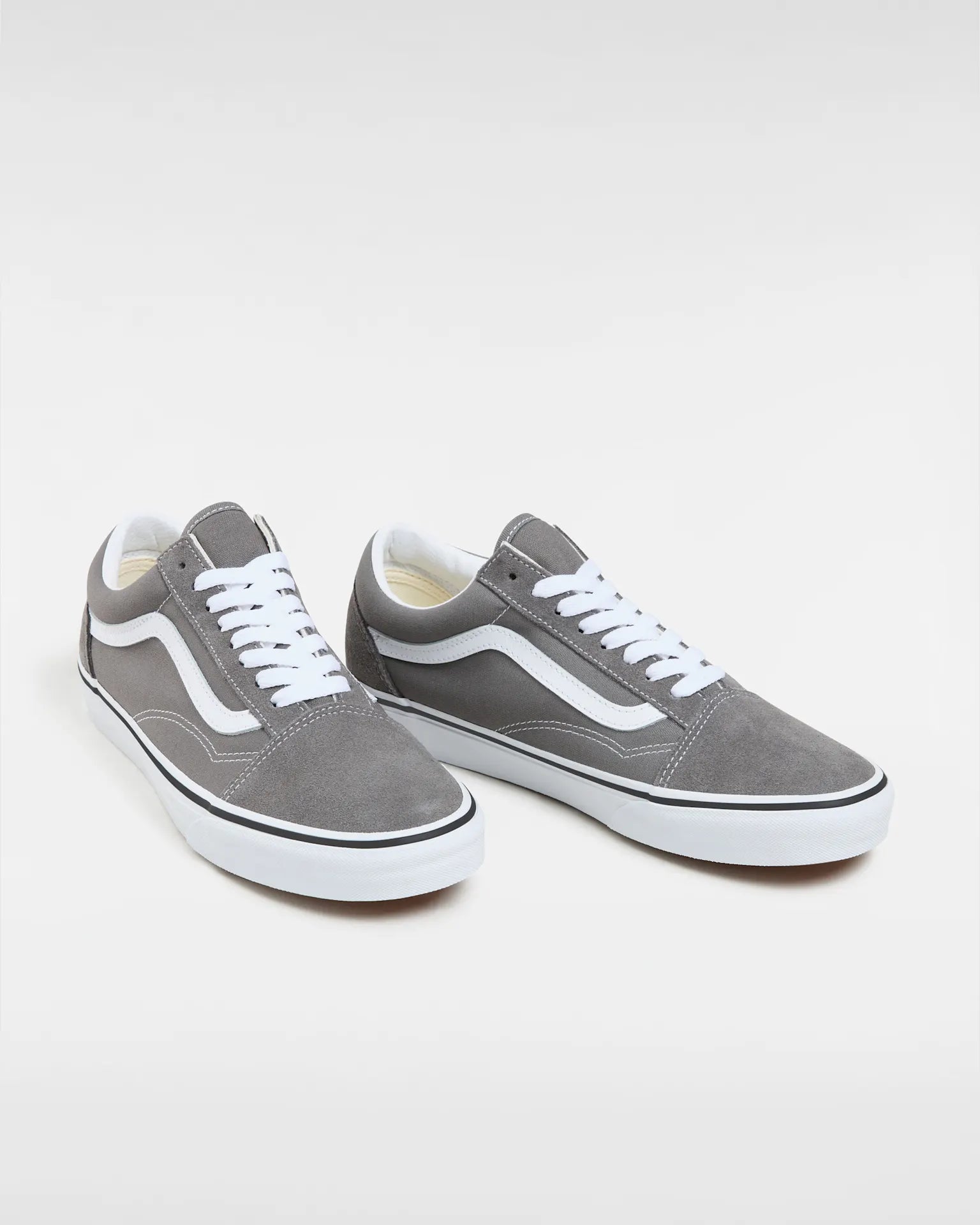 vans-ua-old-skool-pewter/true-white-vn0a4bv51951-2