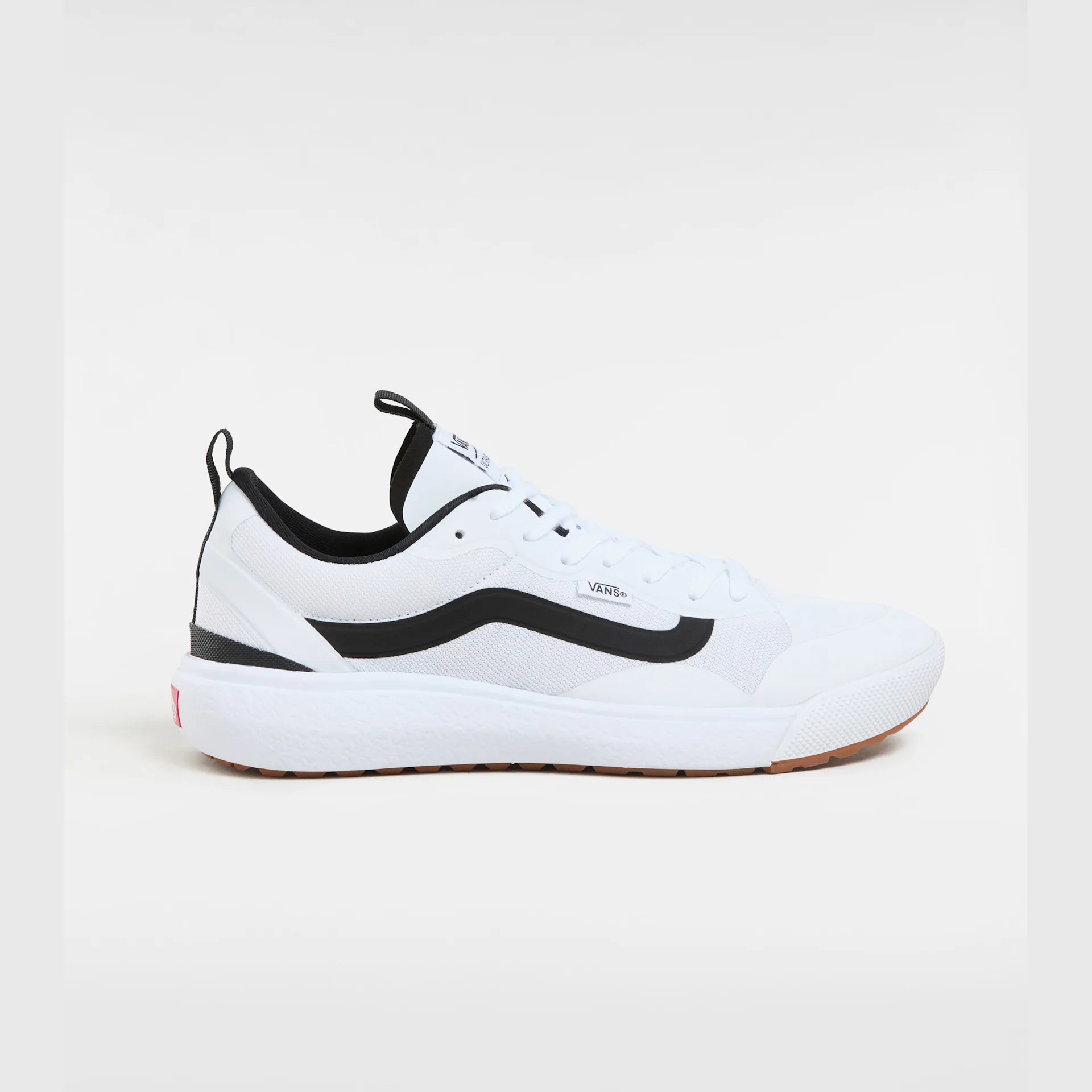 vans-mte-ultrarange-exo-white-vn0a4u1kwht1-1