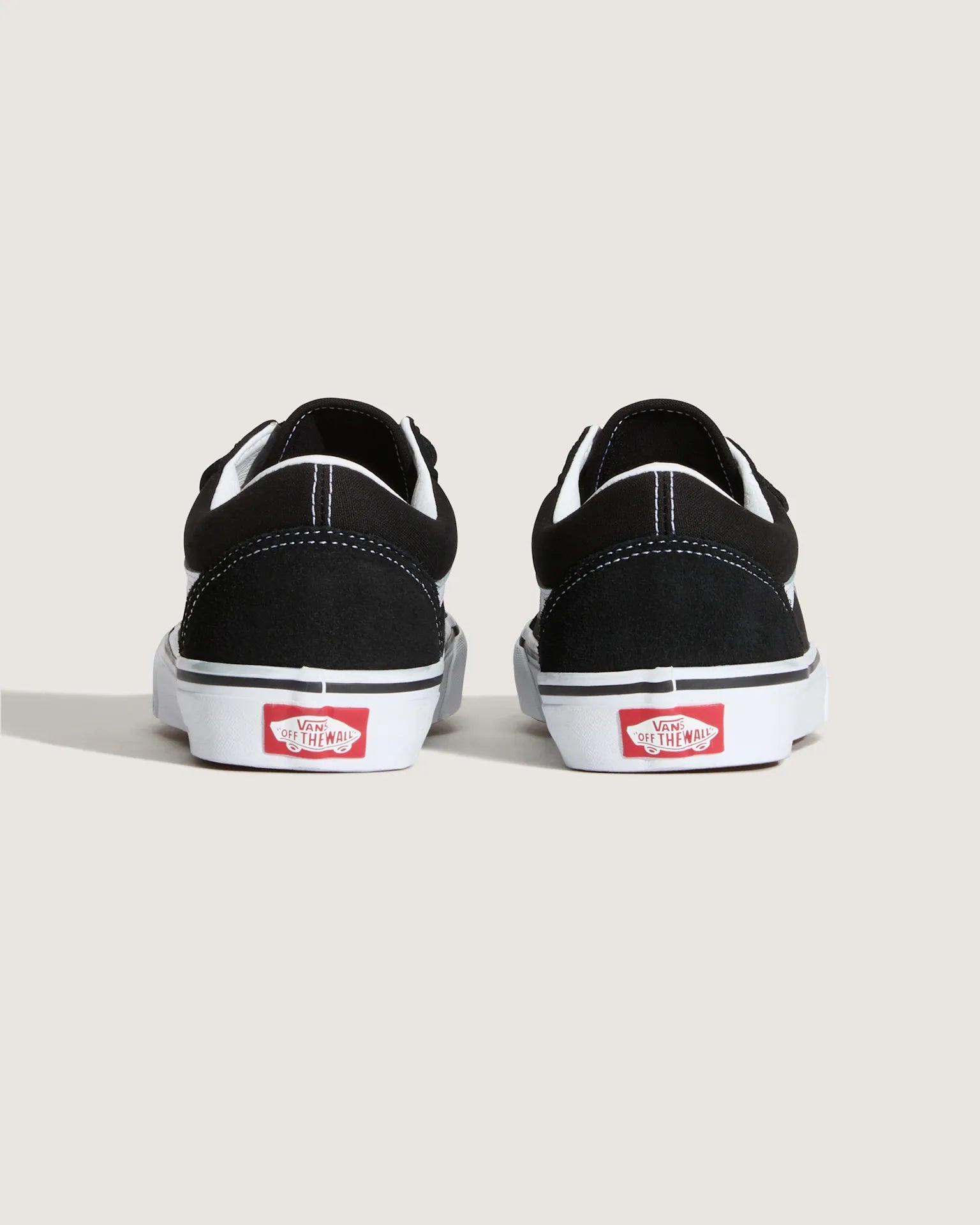 VANS Old Skool V B Black/True Whit Cipő VN0A4UI16BT1 - 4