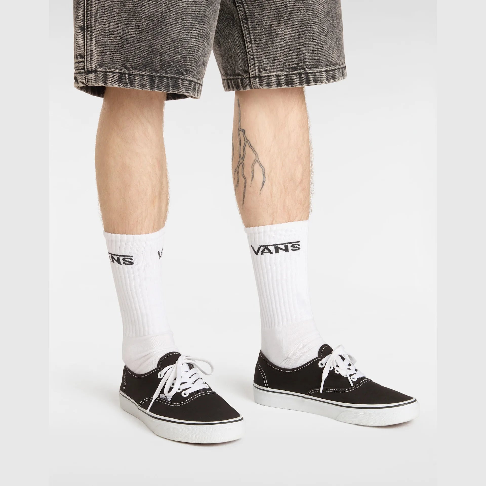 vans-skate-authentic-black/white-vn0a5fc8y281-5
